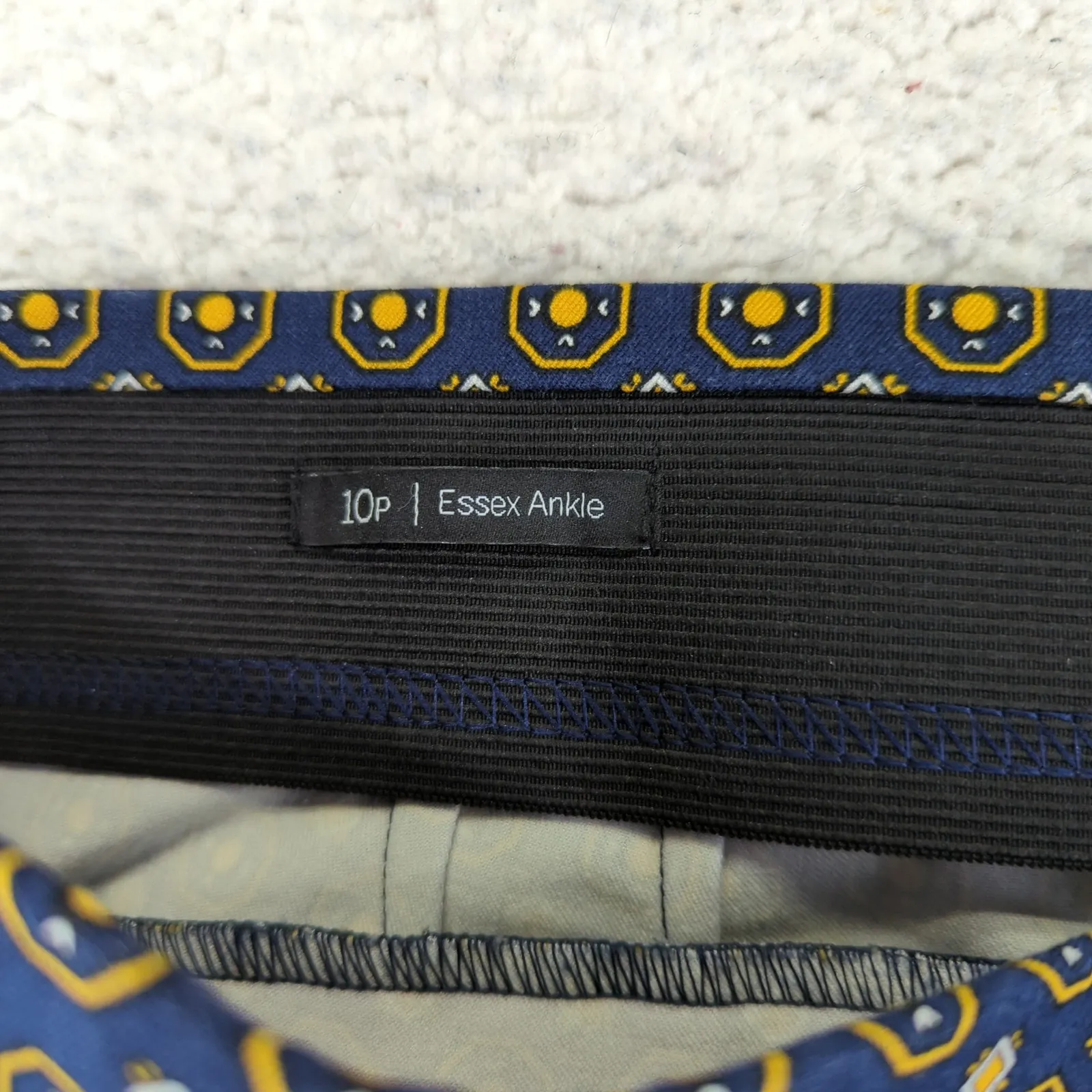 Talbots Essex Ankle Pants Pull On Dress Pants Chinos Slim Leg Women's 10‎ Petite - Image 8