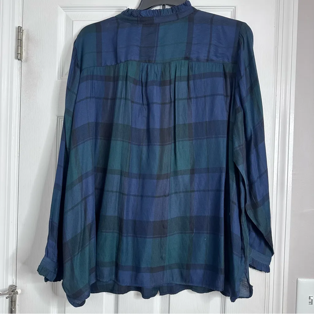 LOFT Plus Plaid Shirt with Ruffle Detail in Green and Blue Women's Plus Size 22 - Image 11