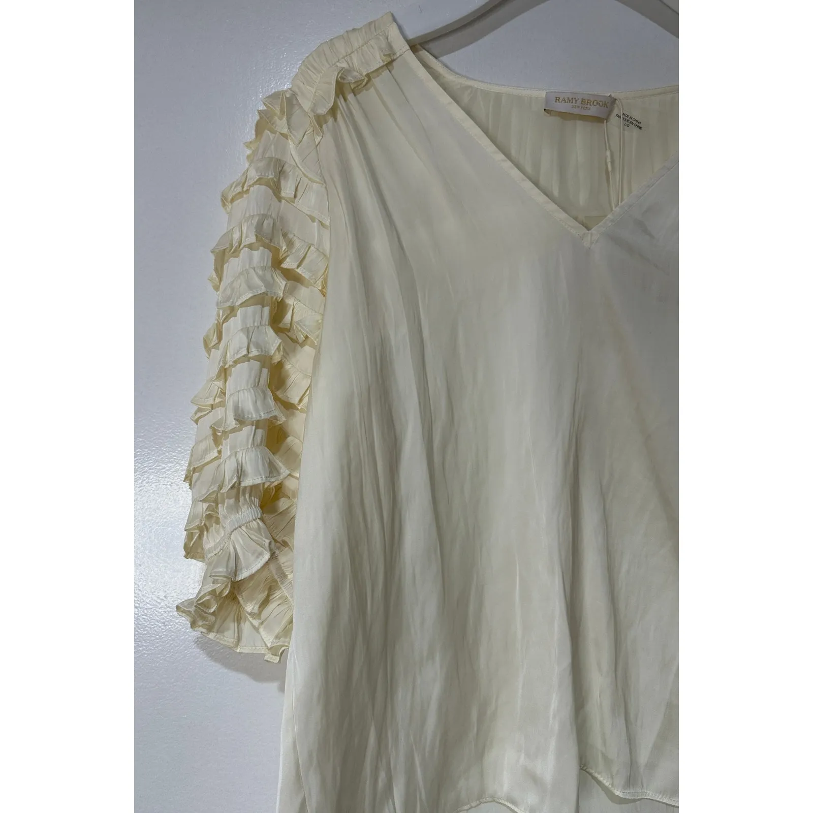 Ramy Brook Waverly Ruffle Short Sleeve Blouse Ivory Size Large NWT Ruffle Detail - Image 5