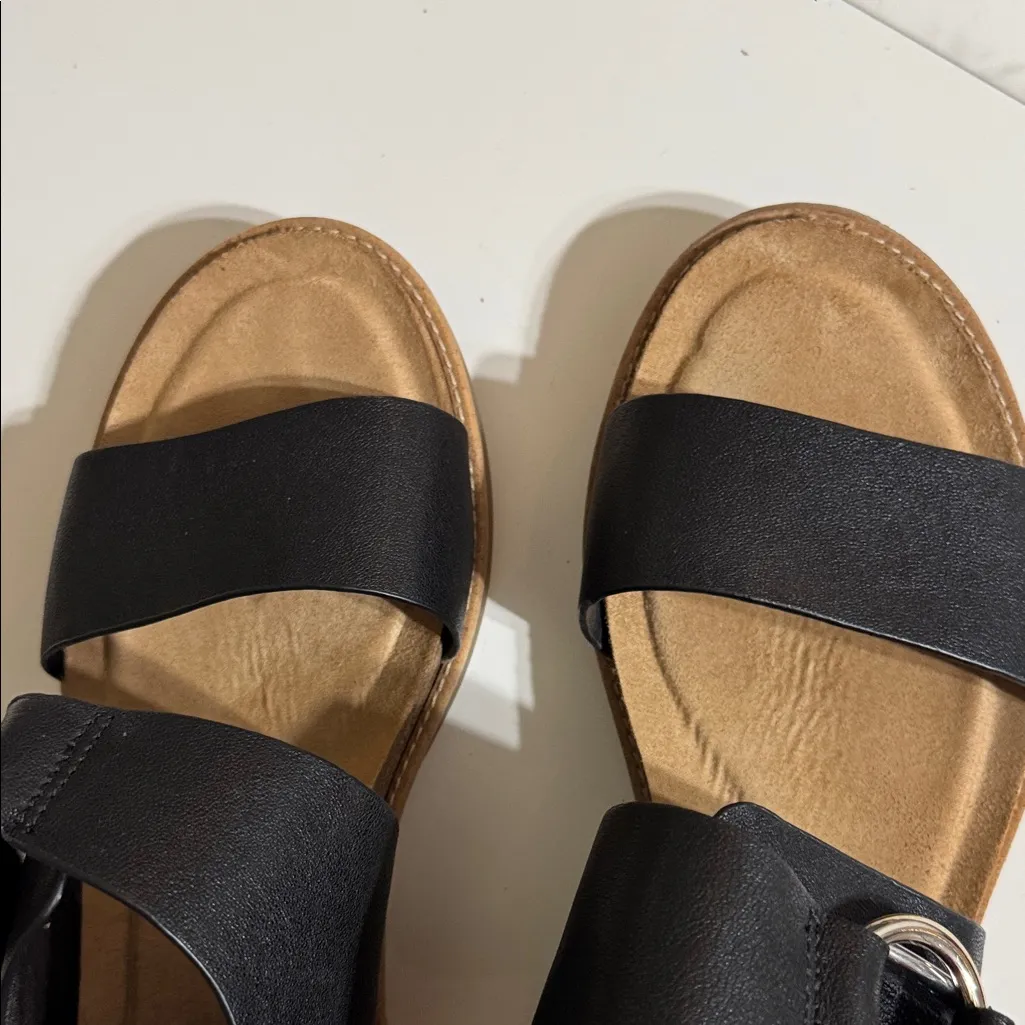 Sofft Black Leather Sandals with Silver Buckle Velcro Closure Size 8.5 - Image 4