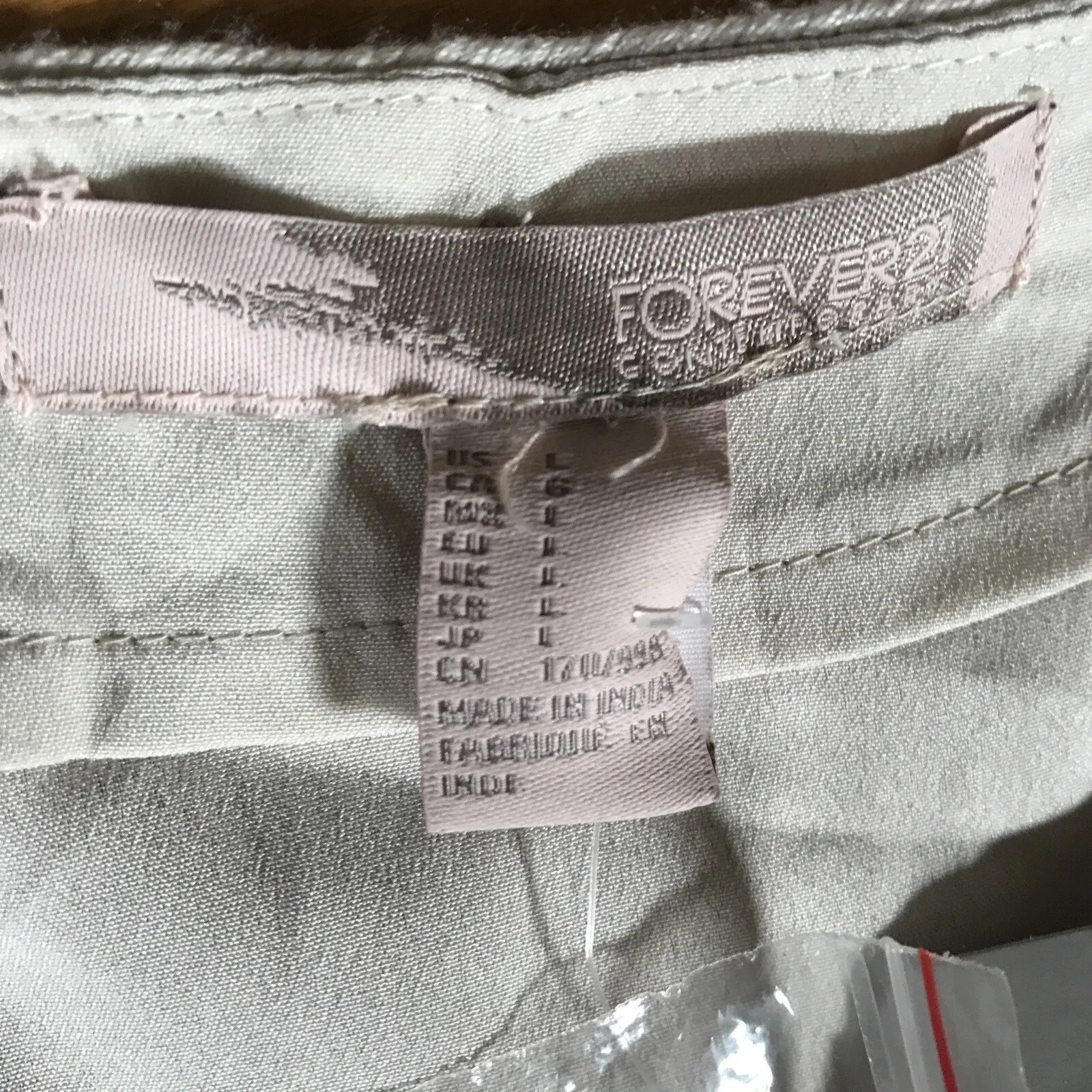 Forever 21 Contemporary Dress Short Length Large Cream/Gold NWT - Image 5