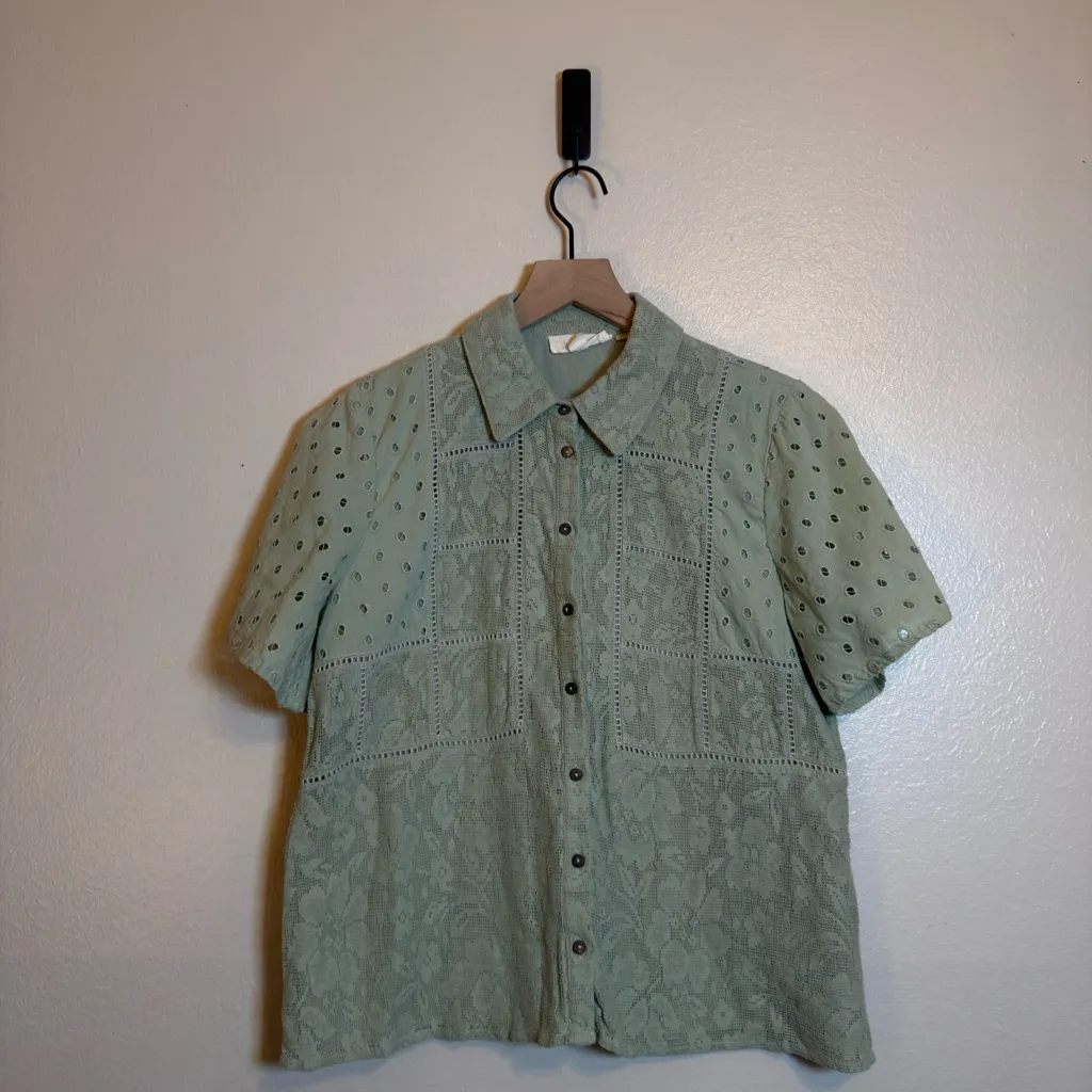 Anthropologie Forever That‎ Girl Green Fern Eyelet Lace Buttondown - Image 2