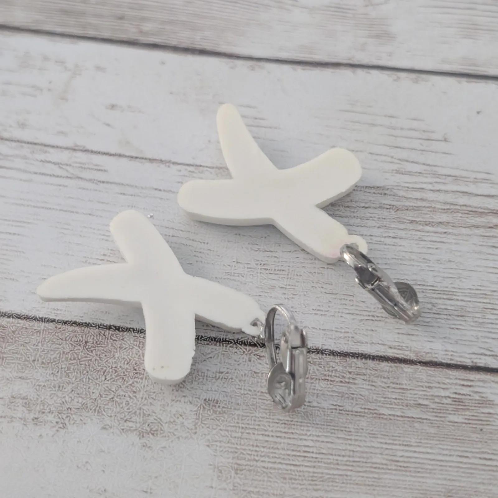 Vintage Clip On Earrings Extra Large Cream Kiss Dangle Statement - Image 4