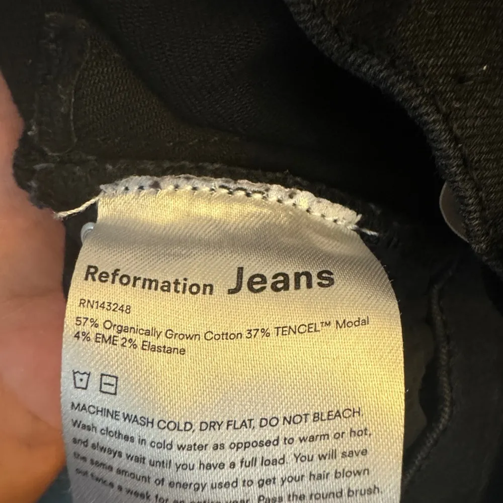 Black reformation jeans NWOT size 26 - Image 5