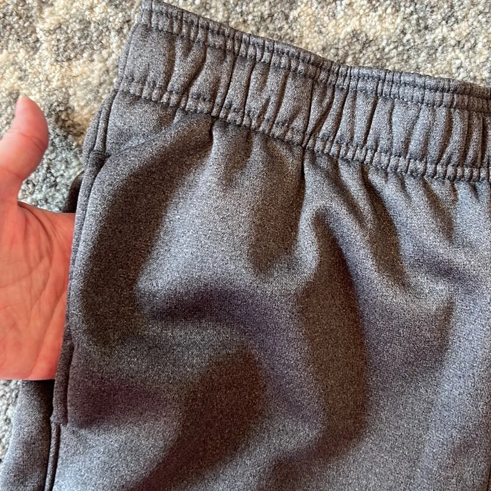 Under Armour Grey Loose Sweatpants - Image 4