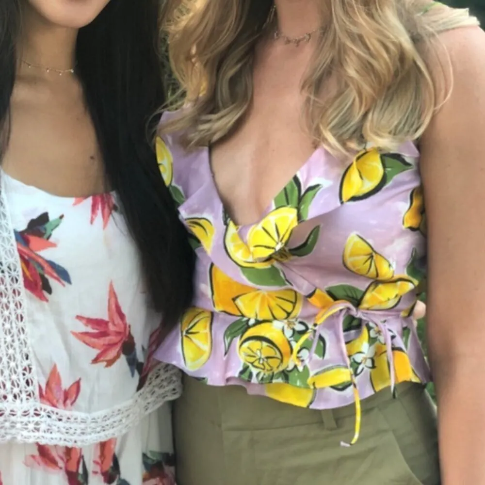 Zara Cropped Wrap Top S Lemon Print Ruffle Summer Blogger Fav Travel Vacation - Image 3