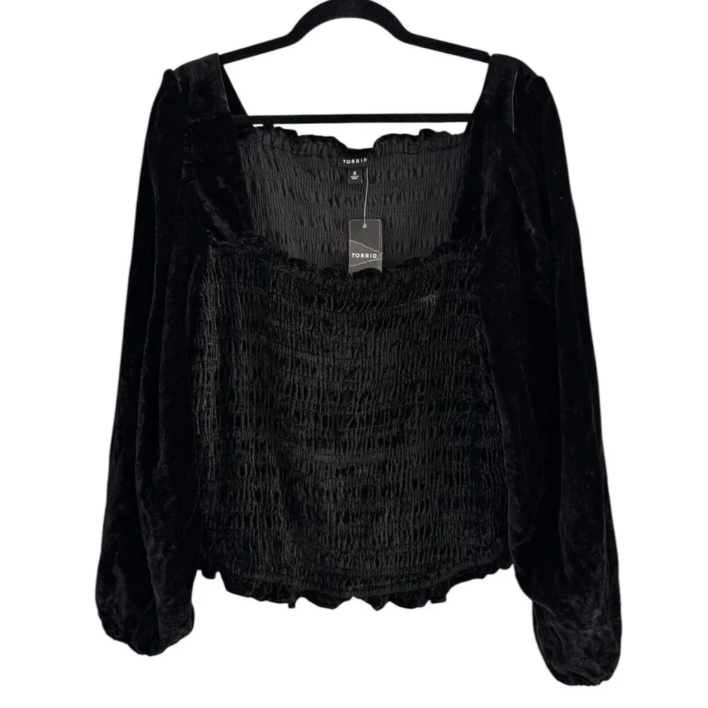 NWT Torrid Black Velvet Smocked Blouson Sleeve Crop Top Size 3X - Image 3