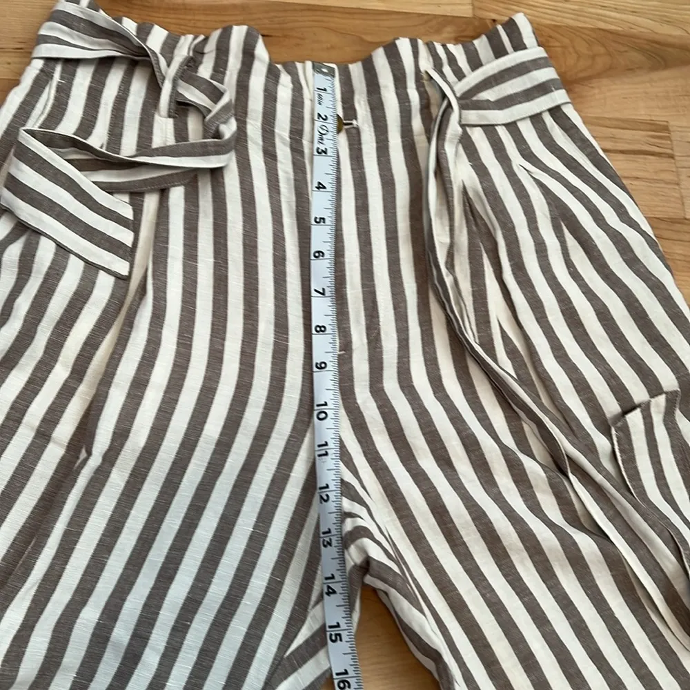 Madewell Linen Gray and White Striped High-Waisted Paperbag Pants - NWOT - Image 9