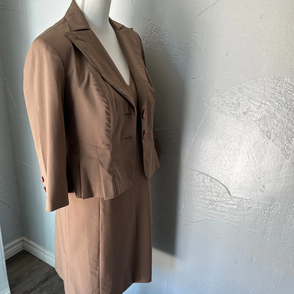 Larry Levine Brown Skirt Set - Image 6