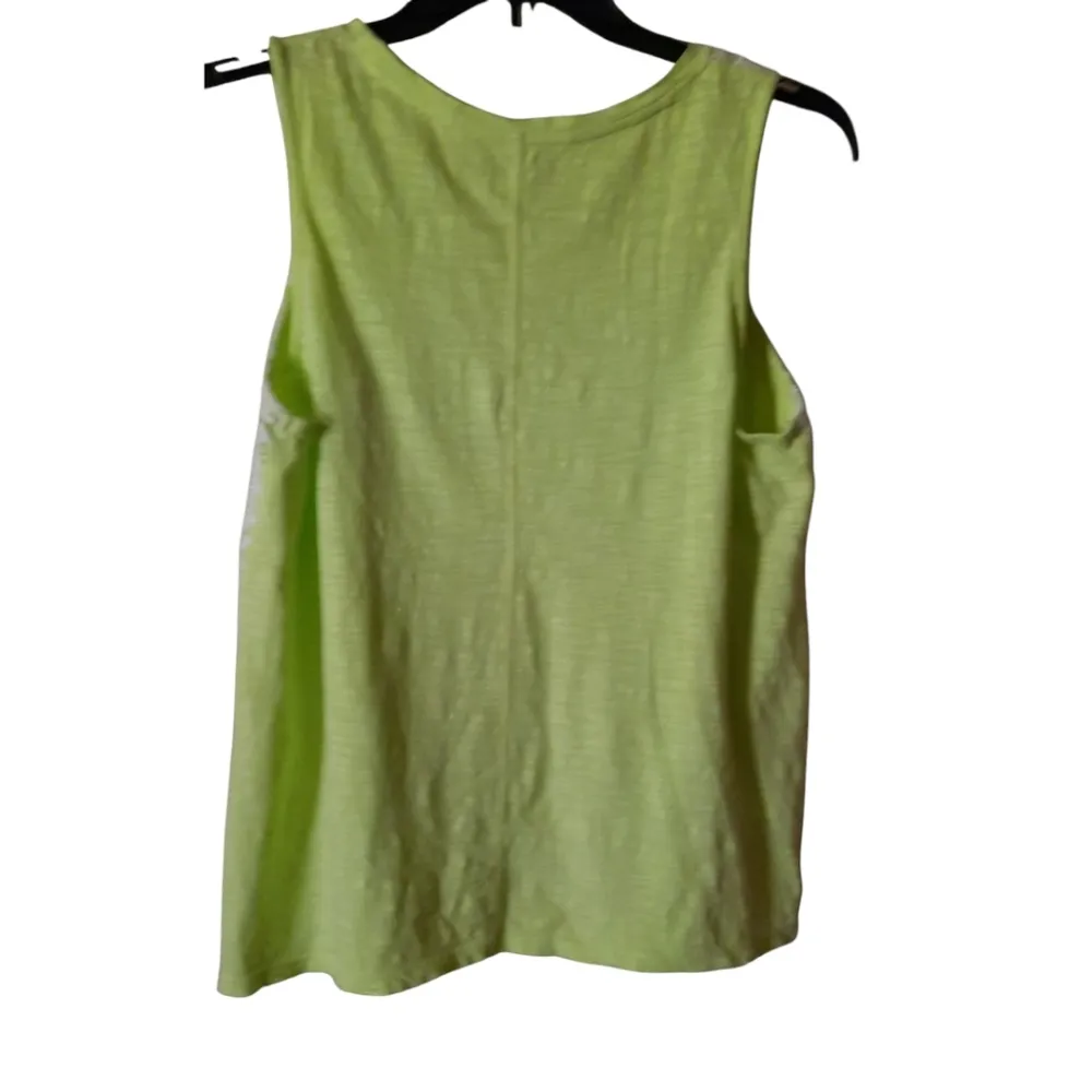 Crown & Ivy Lime Green Tank Top Medium - Image 3