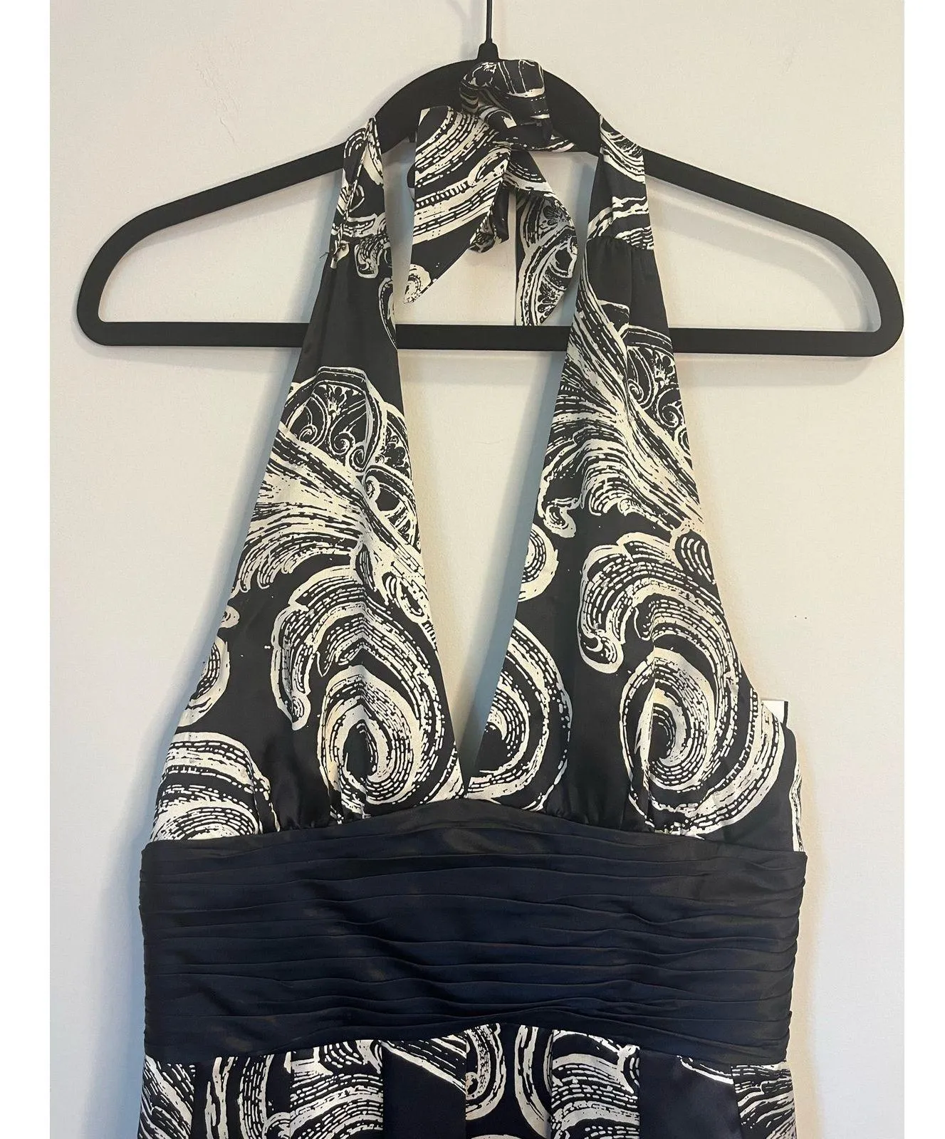 Adrianna Papell Occasions Halter Silk Dress Black & White Print Beaded sz. 8 - Image 3