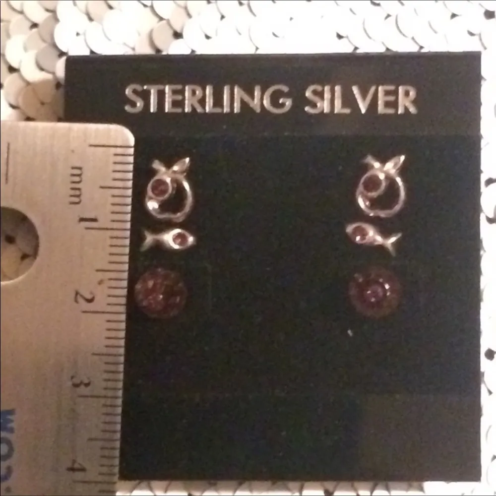 Genuine Swarovski crystal stud earrings - Image 2