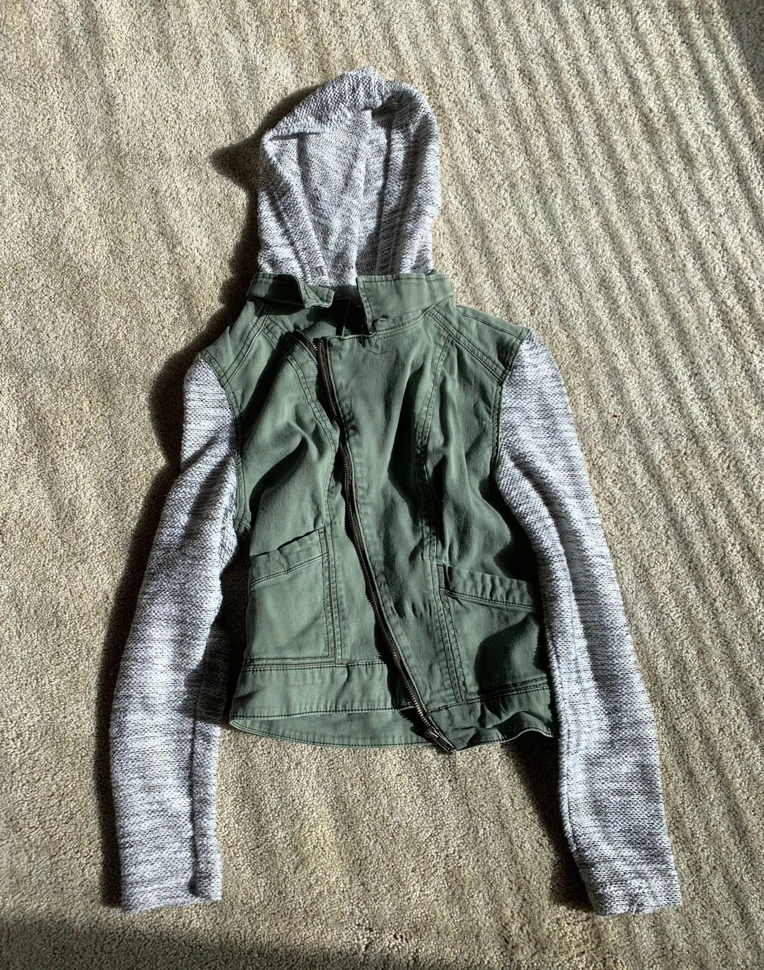 Mossimo Green Jacket - Image 4