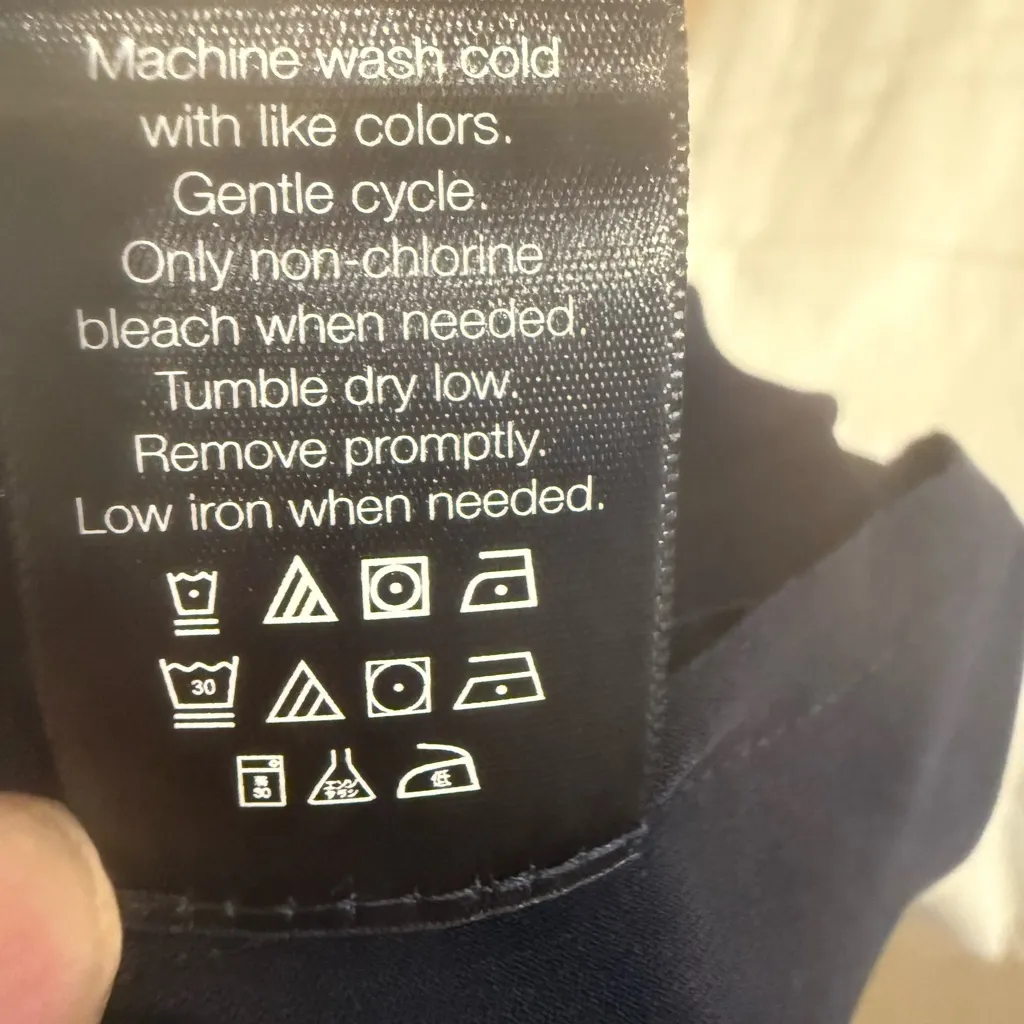 Norma Kamali  Side Snap Jacket in Midnight Navy Blue size Small - Image 6