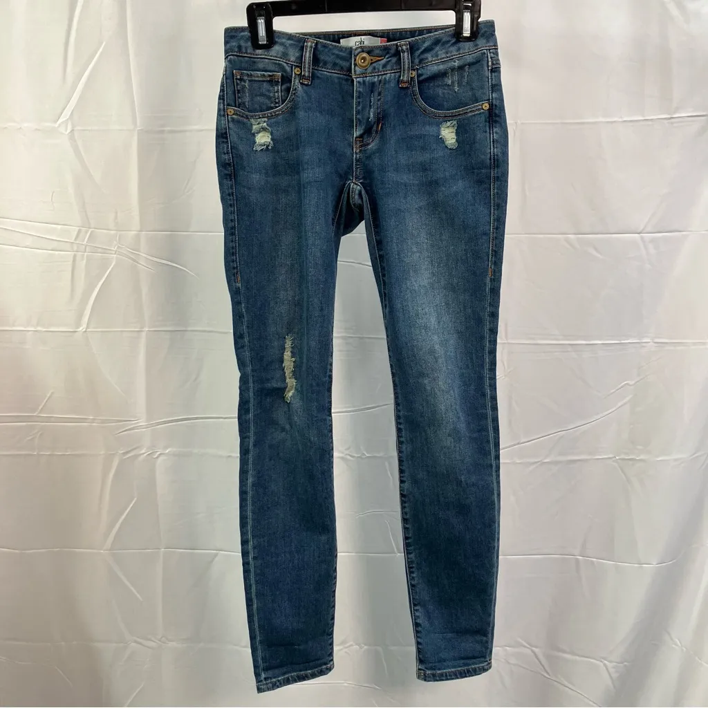 Cabi Distressed Low-rise Skinny Jeans Medium Wash Womens size 0 Denim‎ Grunge - Image 2