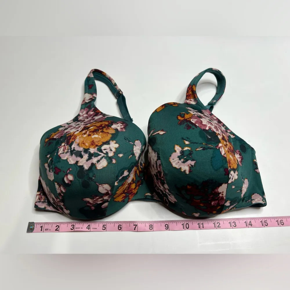 Lane Bryant cacique lightly lined full coverage bra size 40DD - Image 2
