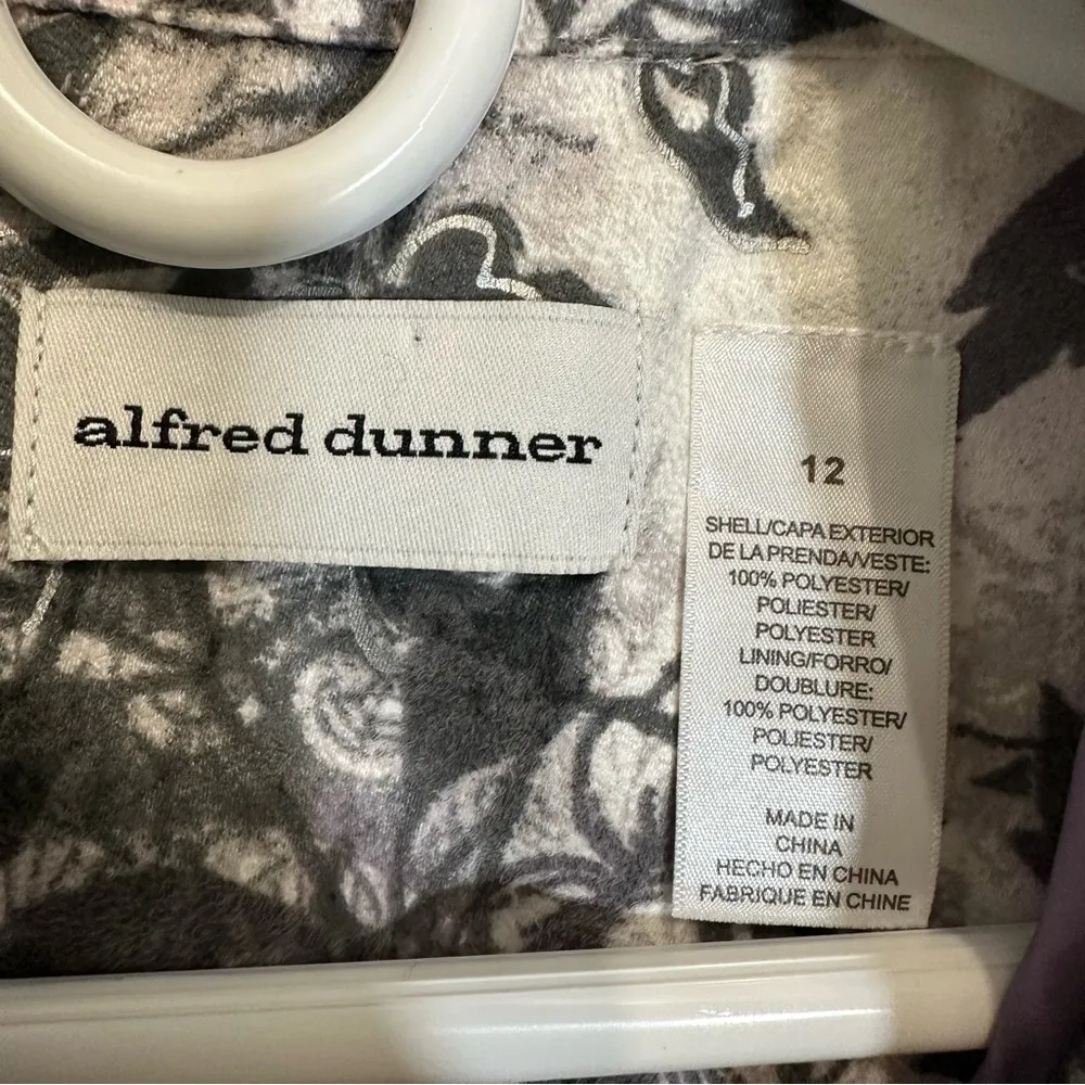 Alfred Dunner Women Jacket Shirt Floral Lightweight size 12 - Image 2