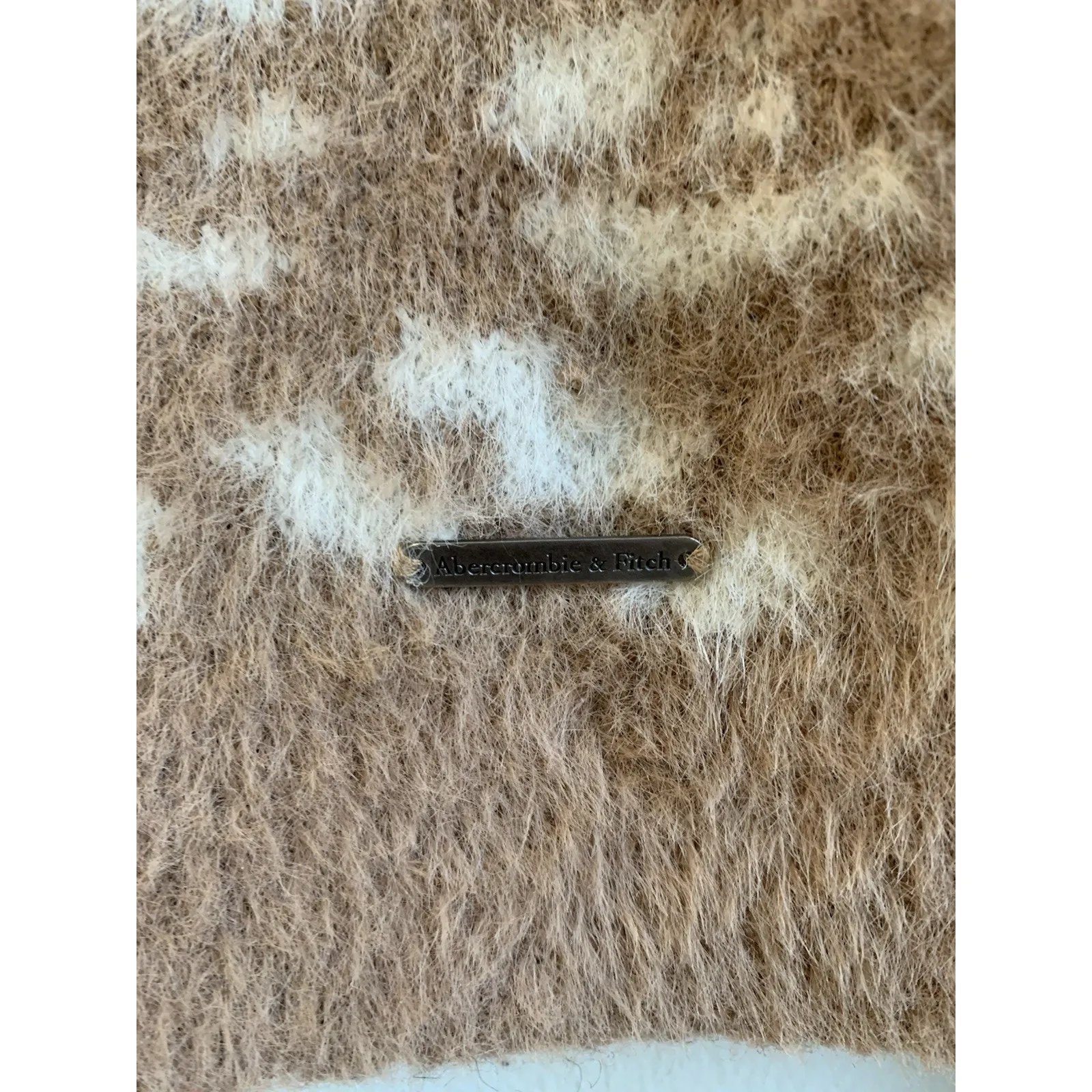 Abercrombie & Fitch Soft Collection Sweater Furry Eyelash Leopard Print Scoop XS - Image 5