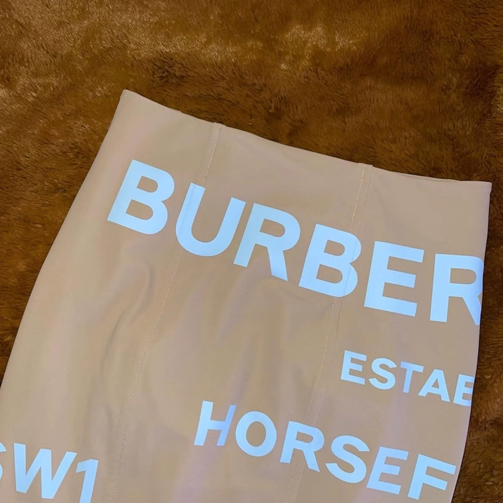 Burberry 8 Horseferry Print Mini Skirt in Nude + White - Image 6