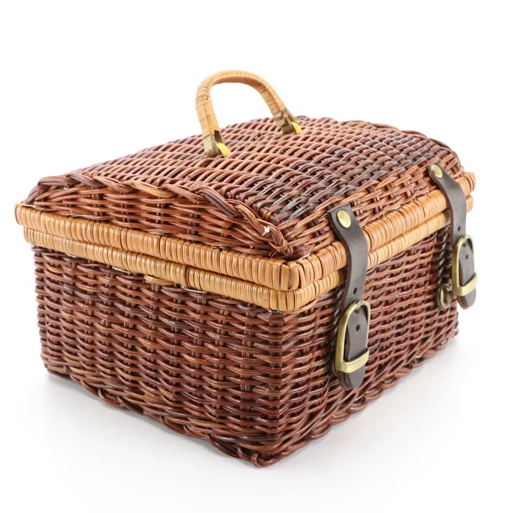 VINTAGE GIVENCHY BROWN WICKER RATTAN AND LEATHER BASKET PURSE - Image 3