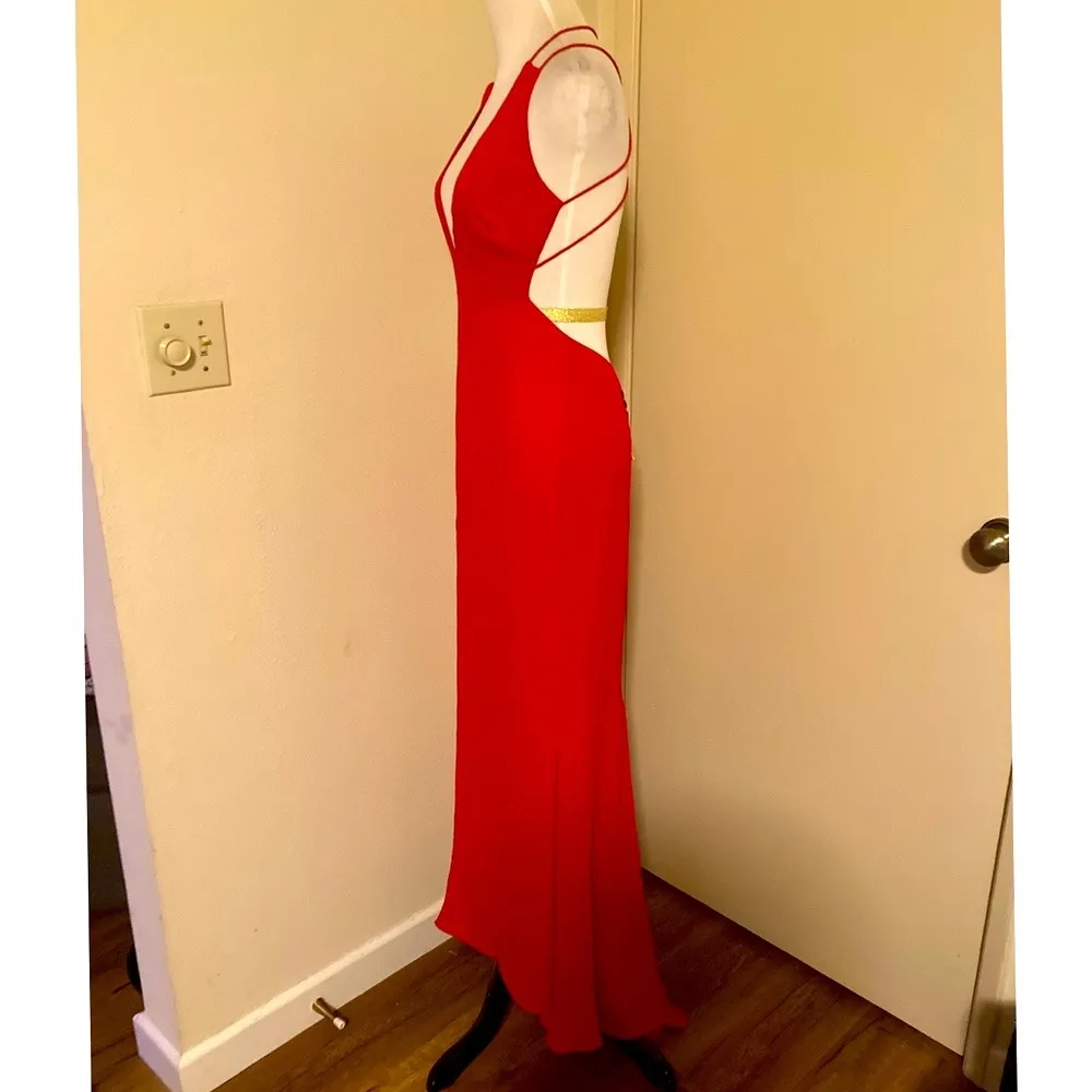 Fame and Partners Surreal Dreamer Red Deep V-Neck Open Back Gown SZ 2 - Image 12