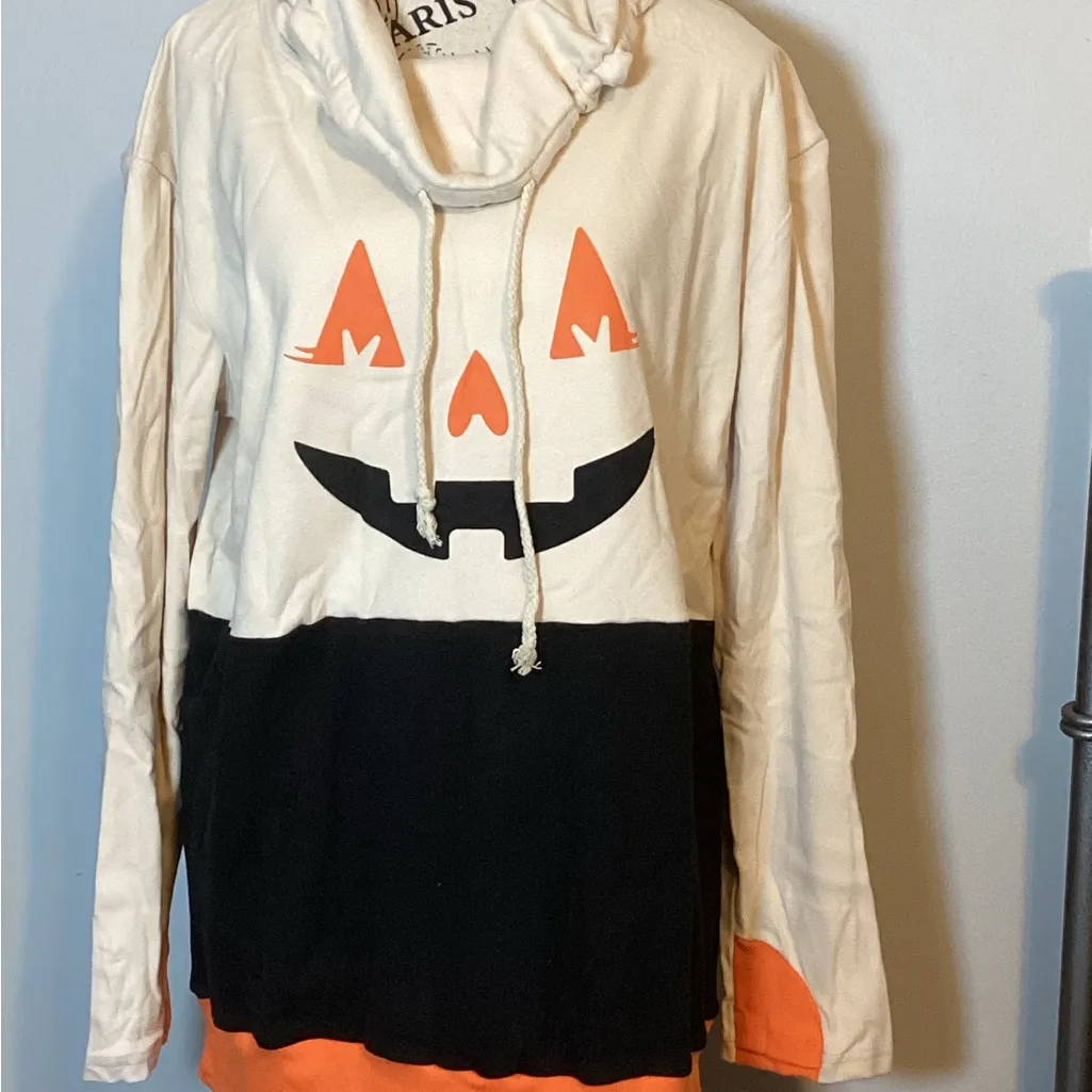 🧡NWOT🧡 Pumpkin color block, cowl neck sweatshirt SZ XL cream, orange, and black. Orange - Image 2