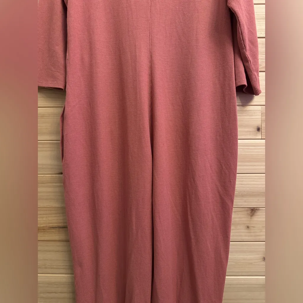 Athleta  Size Large Wind Down Waffle Texture V Neck Henley Sleeper Romper - Image 10