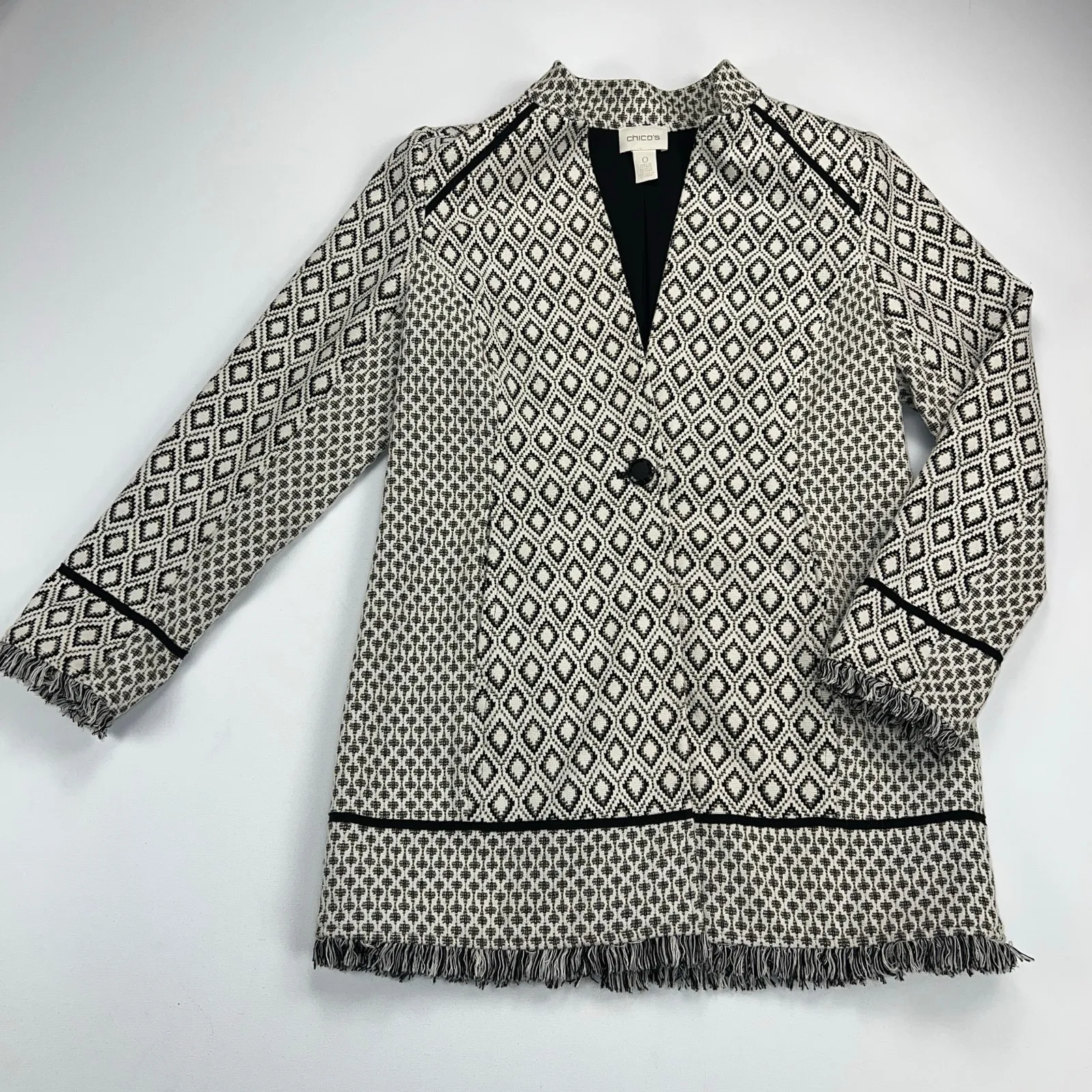 Chico’s Ivory Black Gold Jacquard Knit Fringe Blazer Jacket Size 4 (Chico’s 0) - Image 2