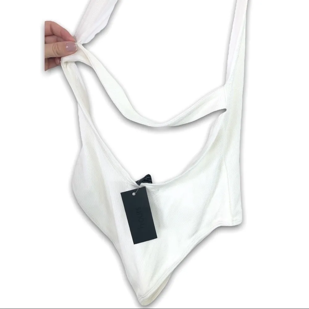 NWT - h:ours - Ribbed Halter Open-Back Bodysuit - Small - Image 3