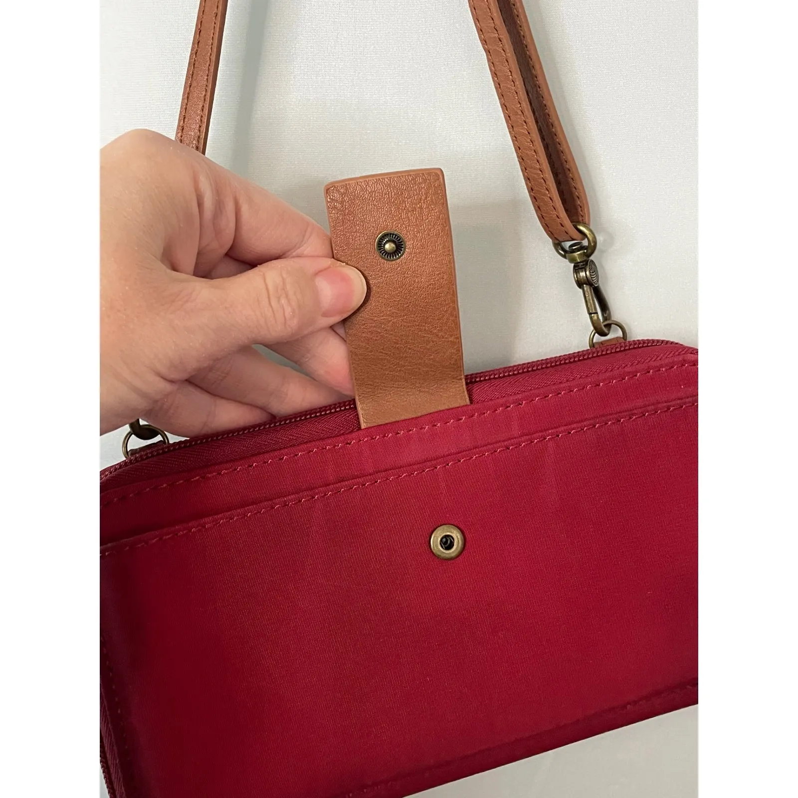 The Sak Red Nylon Crossbody Wallet Phone Bag Adjustable Strap - Image 6