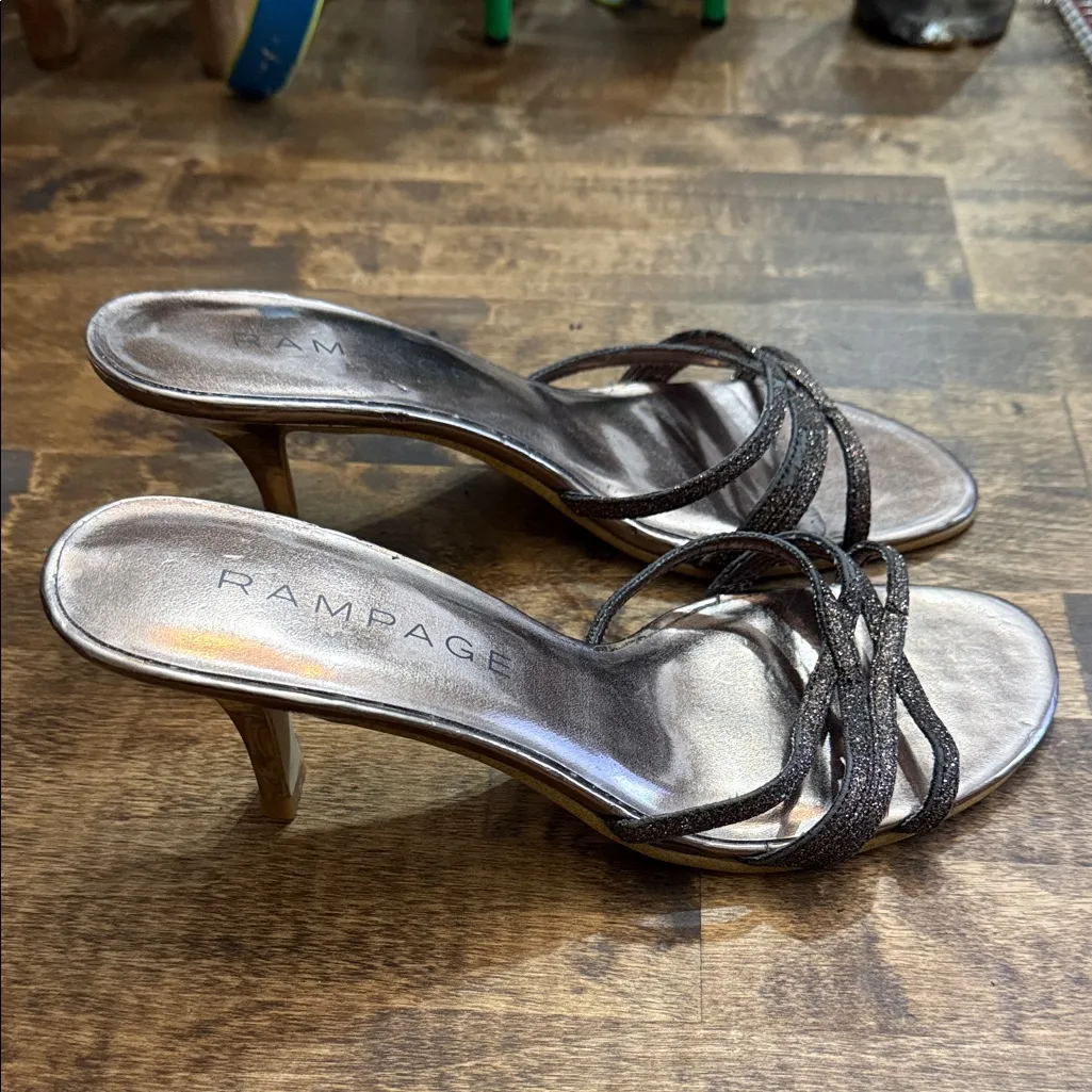 RAMPAGE Frankie Glittery Bronze Strappy Heels Size 7 - Image 3