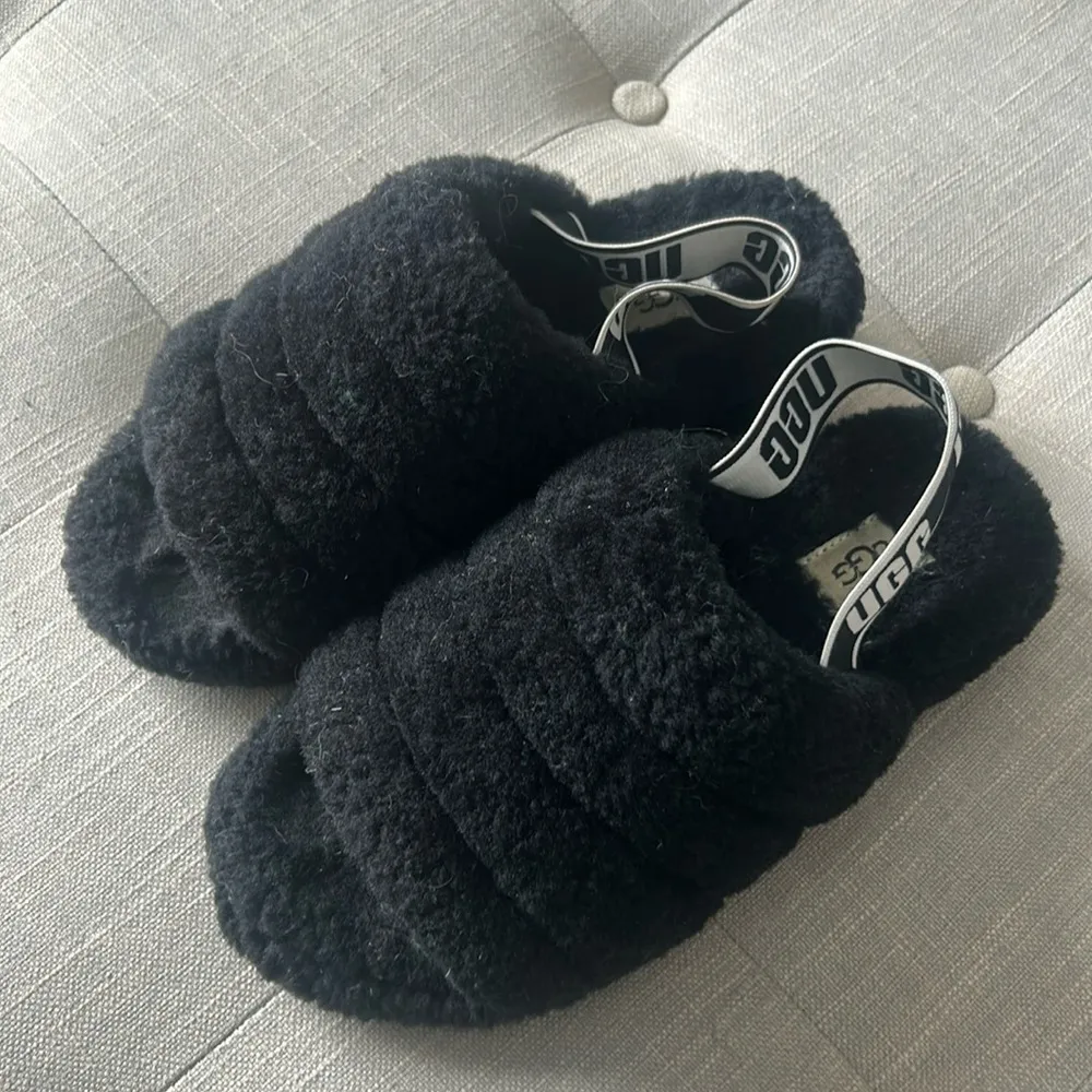 UGG Black Slip On Strapped Back Slippers Size 7 - Image 2