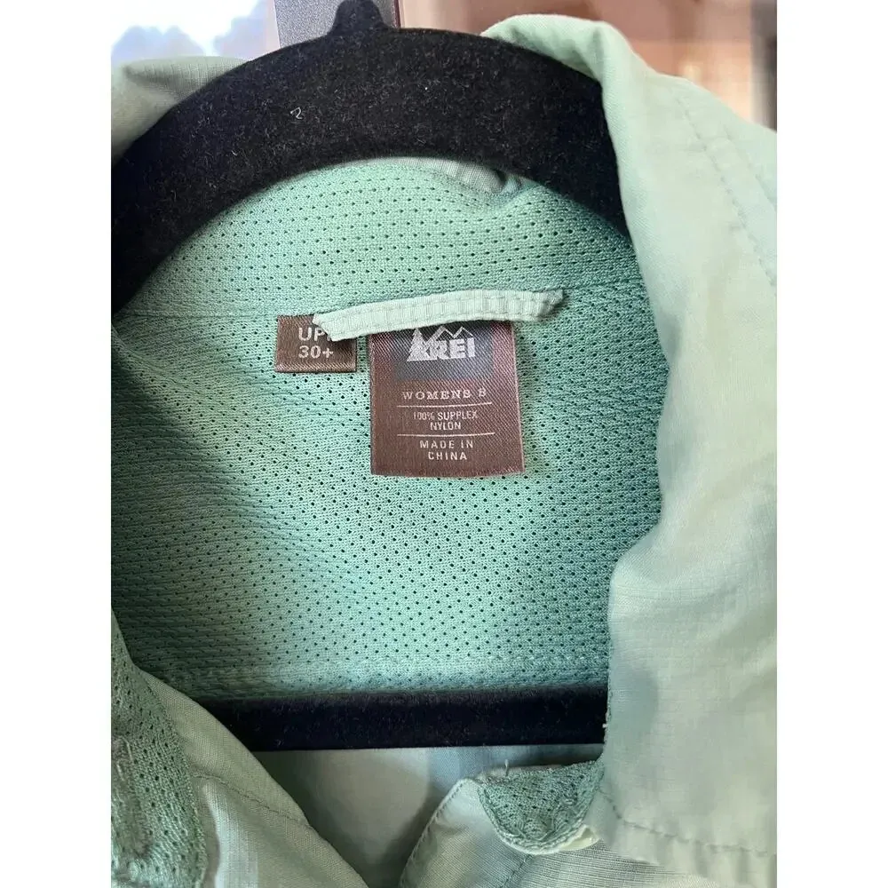 REI Co-Op Vented Hiking Shirt long sleeve button shirt zipper pockets utility - Image 3