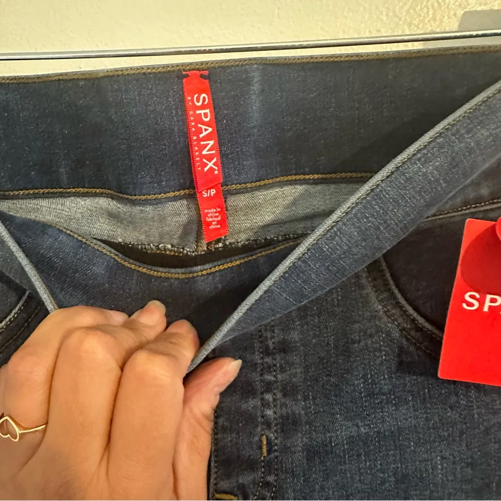 SPANX pants distressed Dark wash Blue Raw Hem Skinny JEGGINGS size small 🆕 $128 - Image 8