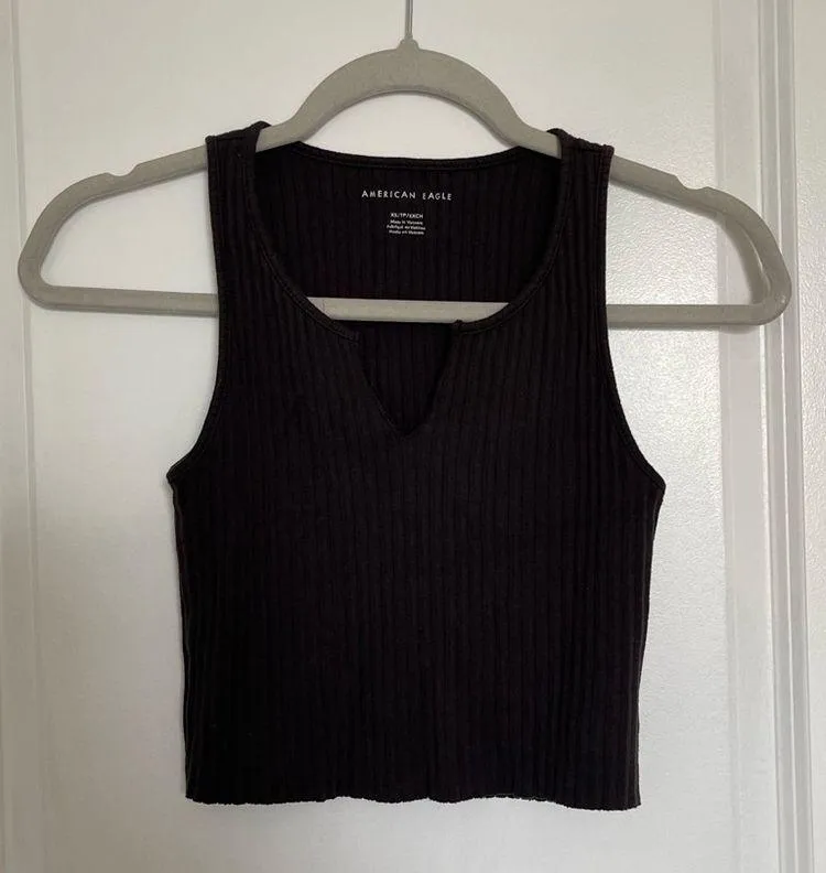 American Eagle black cropped tank top - Image 2