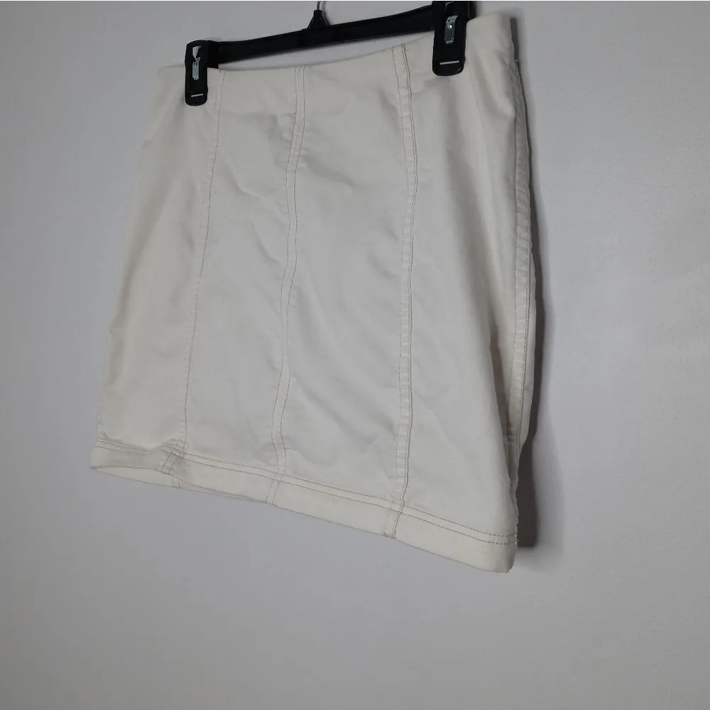 Free people ivory skirt size 12 - Image 2