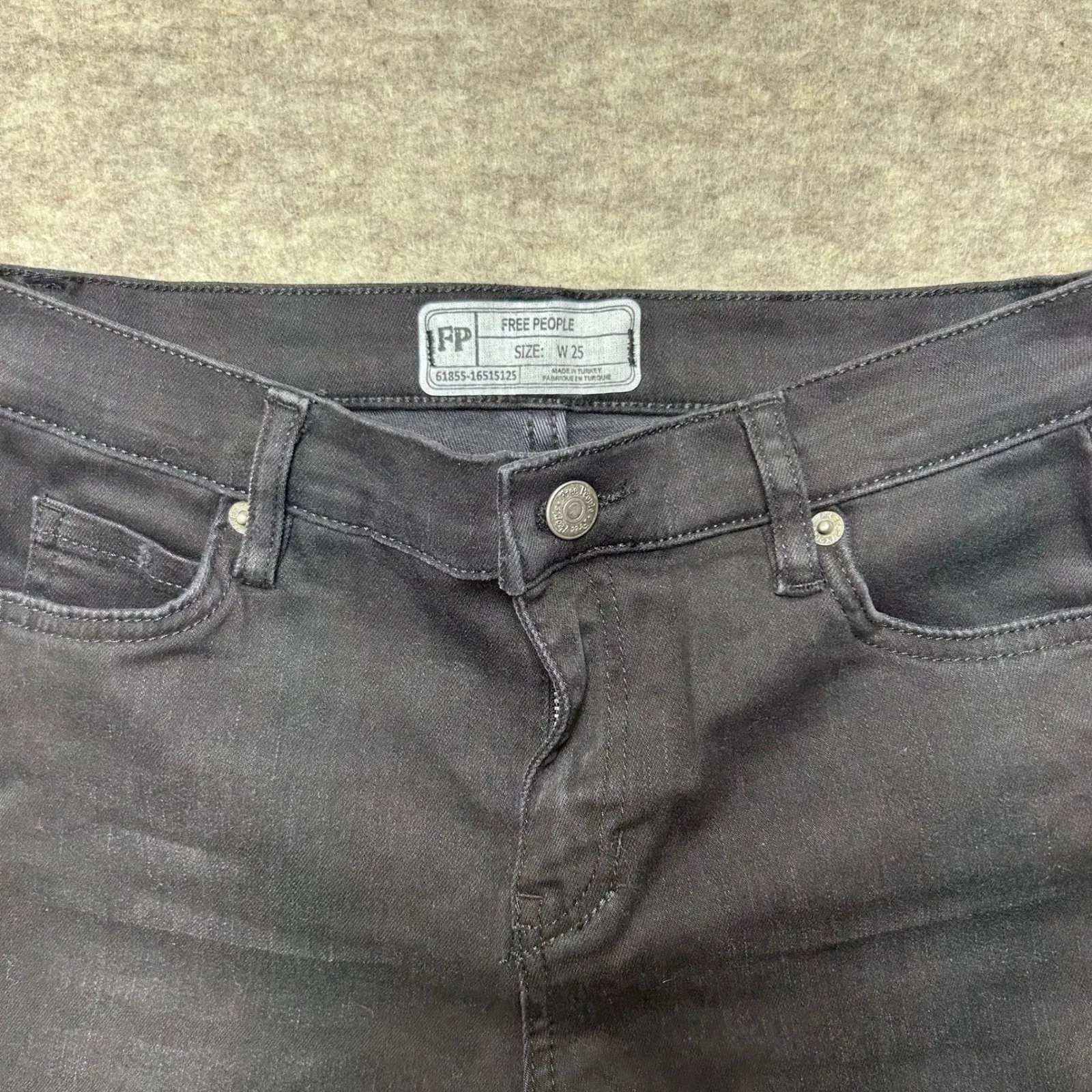 Free People Womens Black Distressed Raw Hem Skinny Jeans Size 25 - Image 3