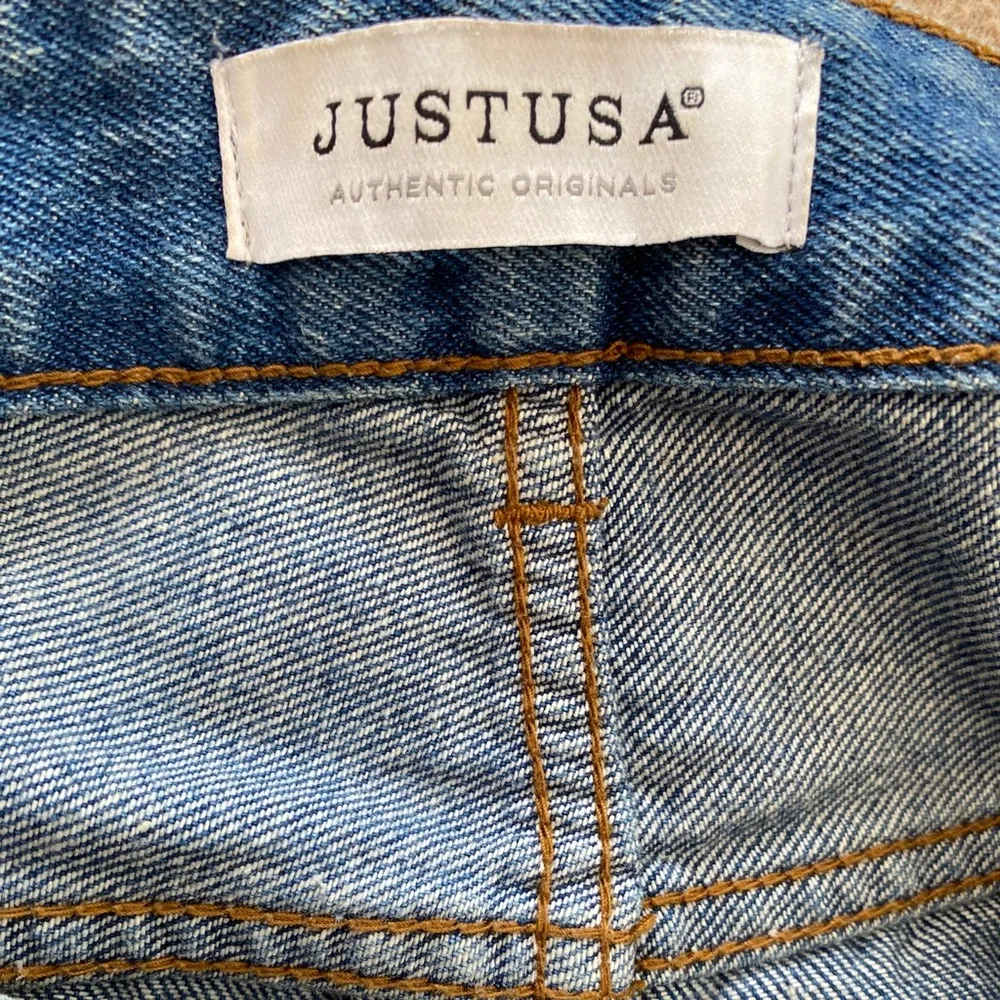 Just USA Distressed Denim Jean Shorts Size XS - Image 7