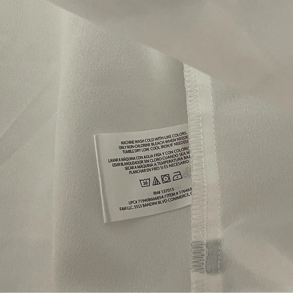 Banana Republic Blouse Elegant White Women's M Top Cap Sleeve Pleated V Neck - Image 9