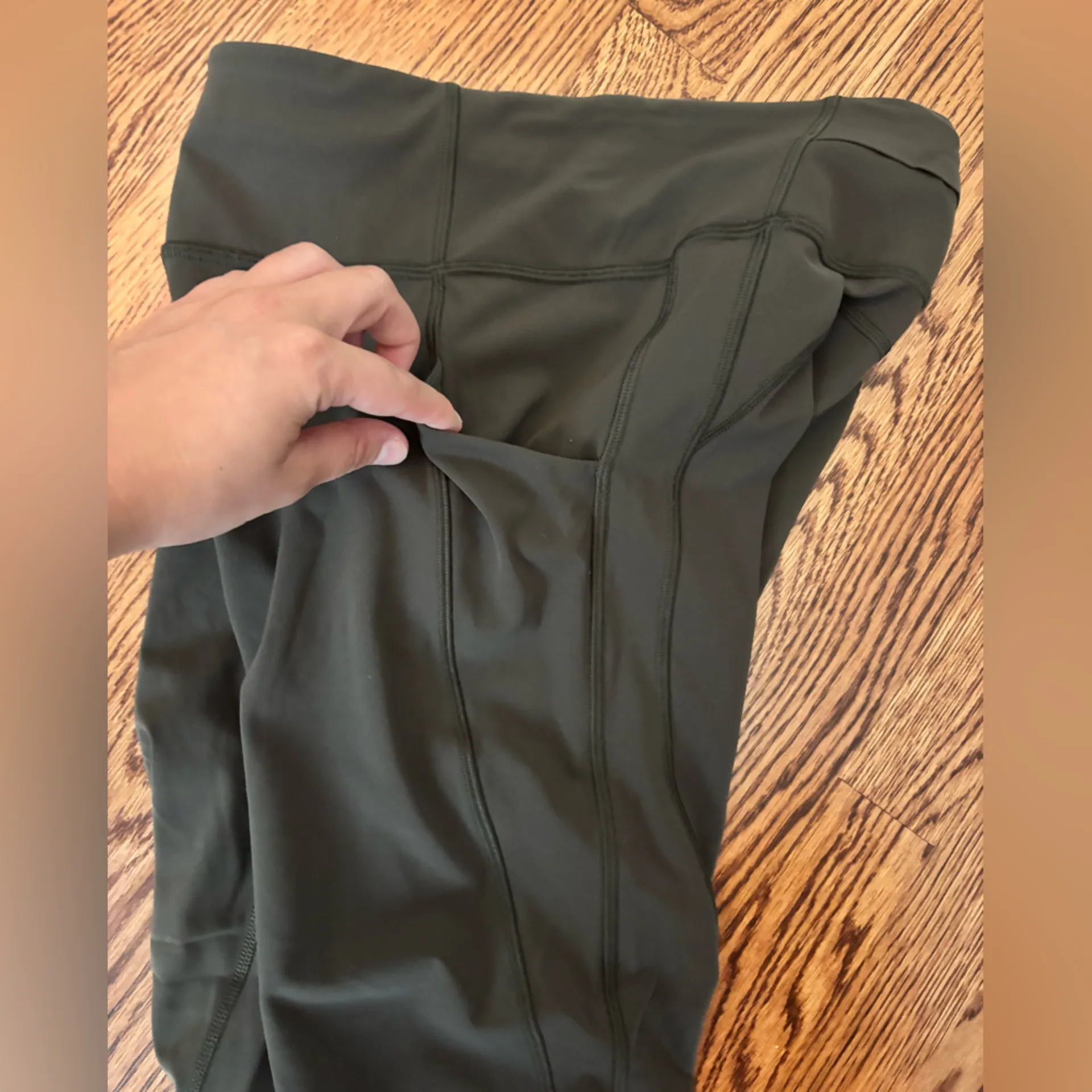 Lululemon Athletica Camo Green Fast & Free High Rise 23” Leggings - Image 3