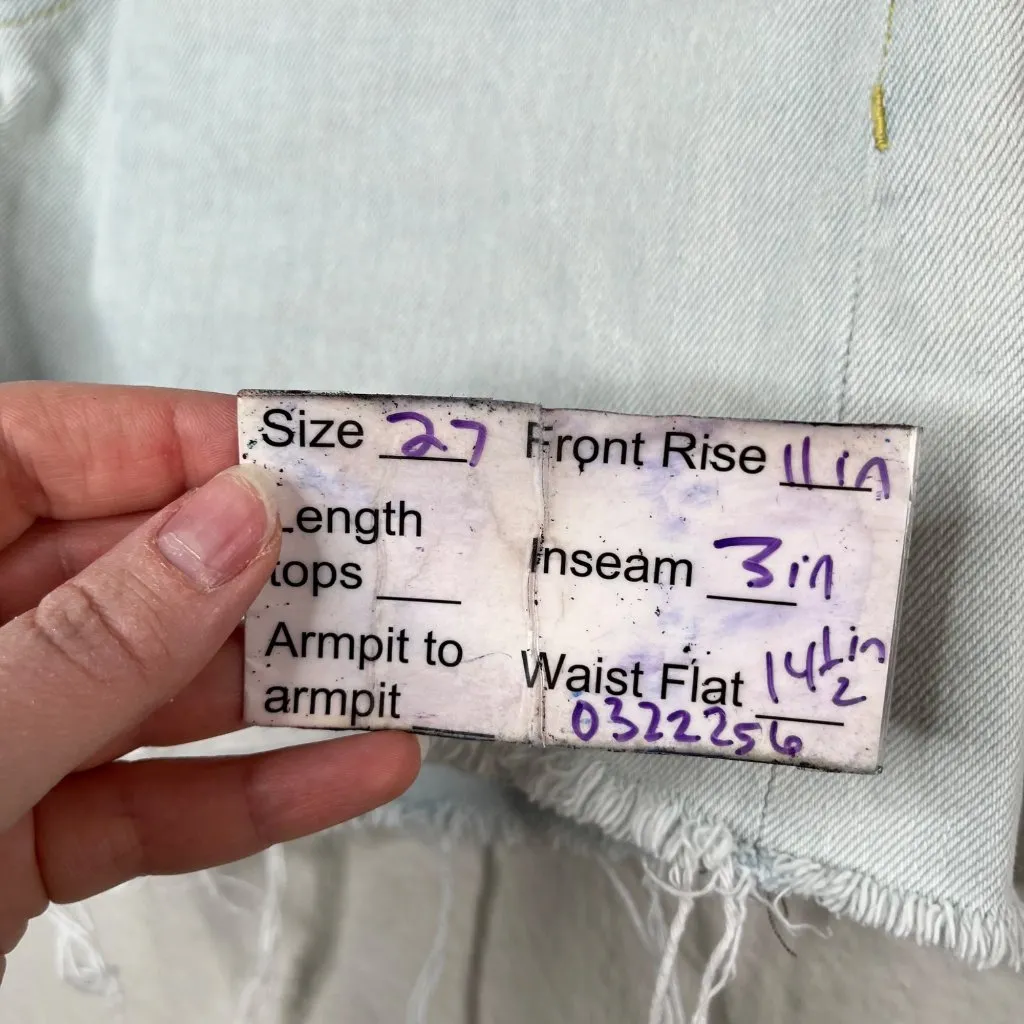 Quiksilver Womens Light Wash Cotton Frayed hem Denim Shorts Size 27 skater - Image 12