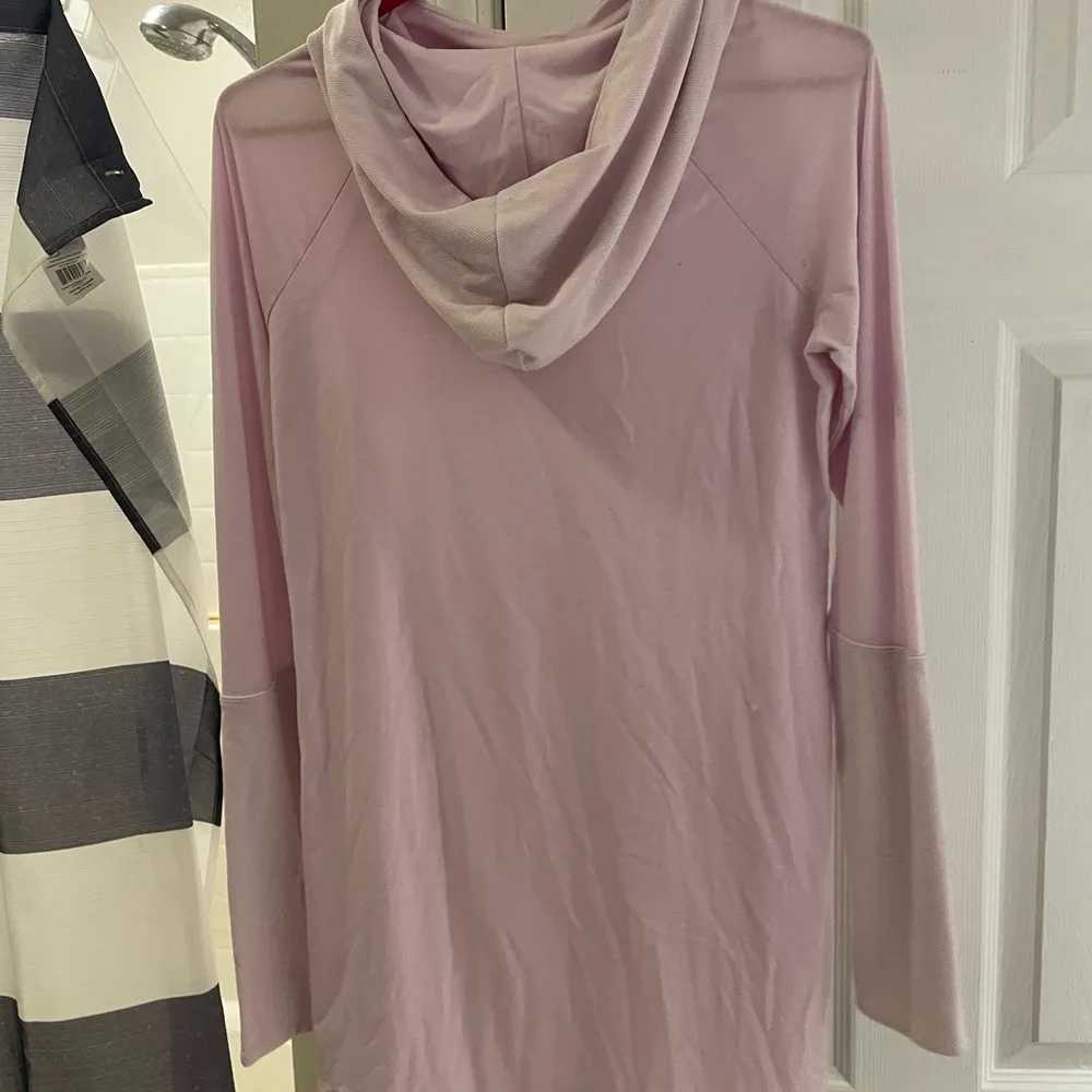 Athleta essence hooded tunic pink small - Image 3