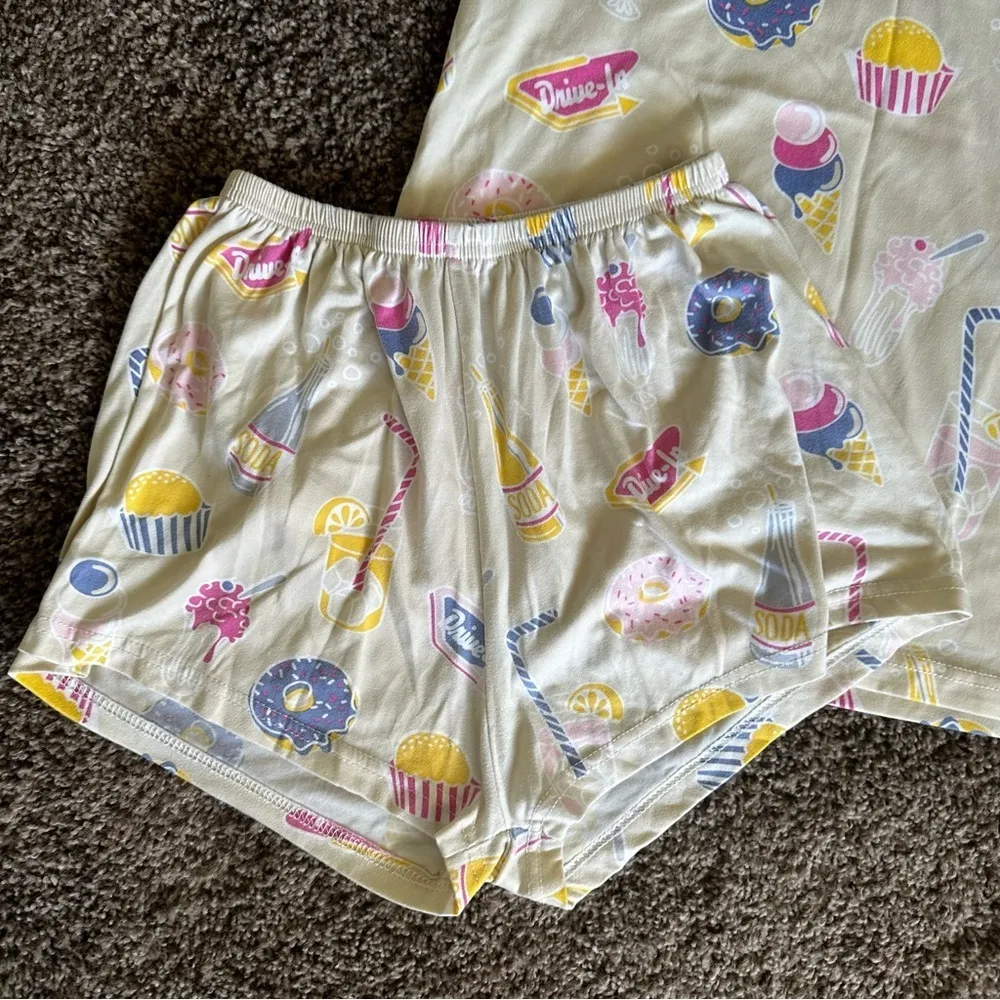 Pajama set short sleeve shorts size XS Yellow - Image 4