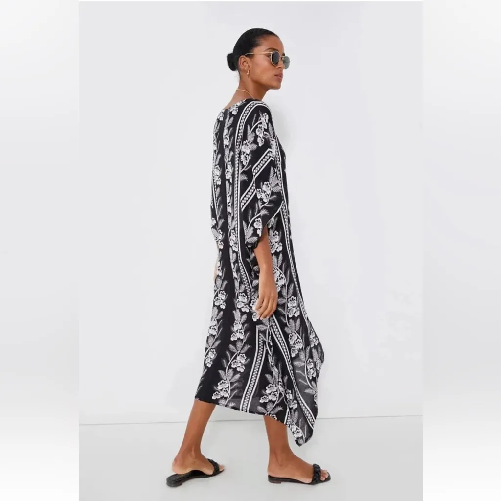 TUCKERNUCK Tnuck Beach Noir Bloom Caftan Dress‎ Coverup - Image 3