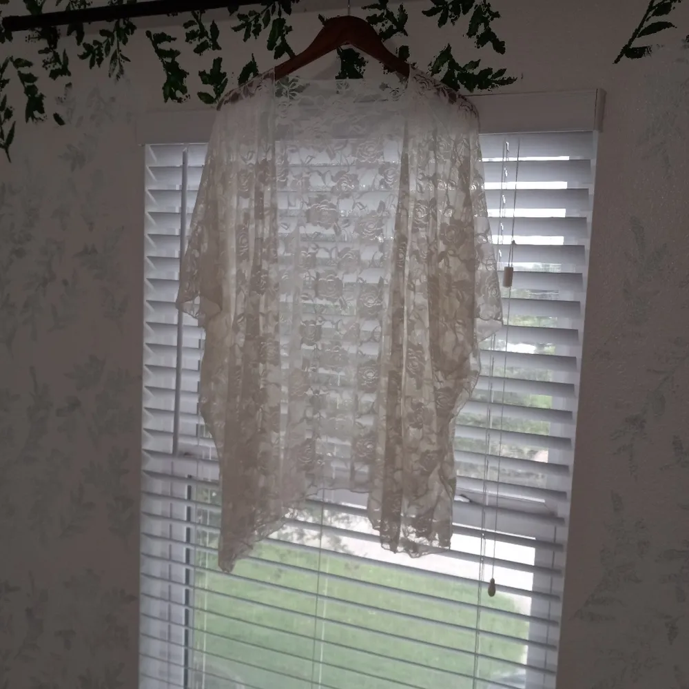 Lingerie or Swim Cover - Image 4