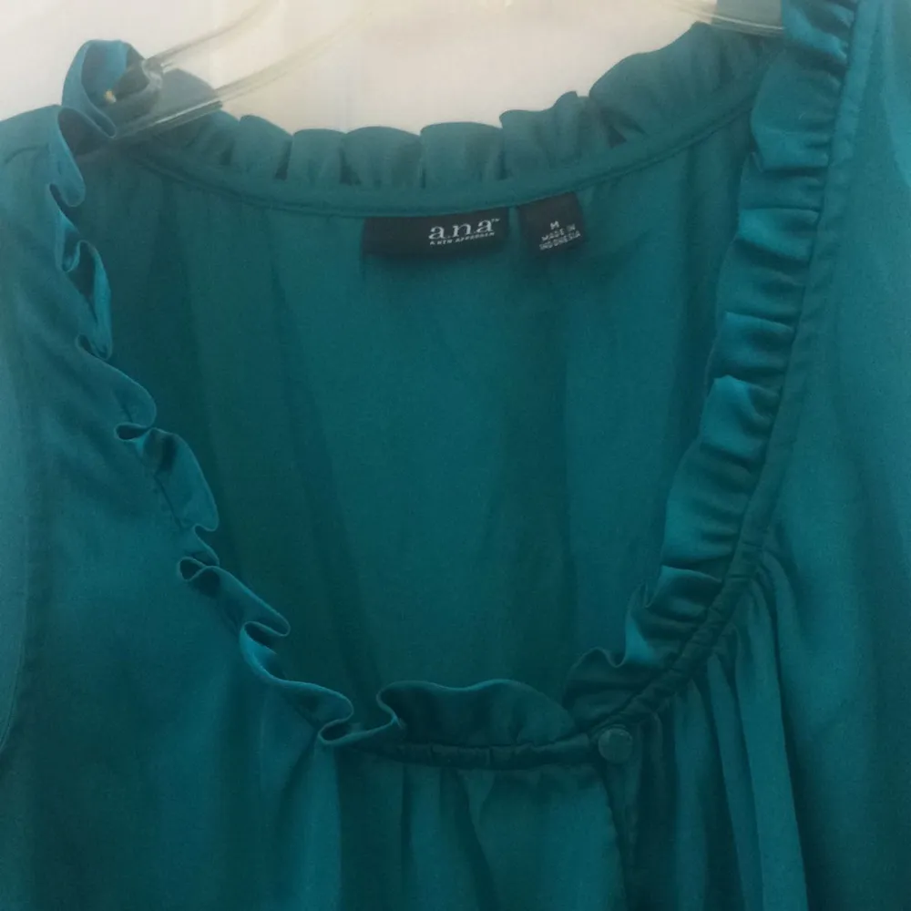 FINAL MARKDOWN Ladies’ a.n.a. Tank Top (M) - Image 3