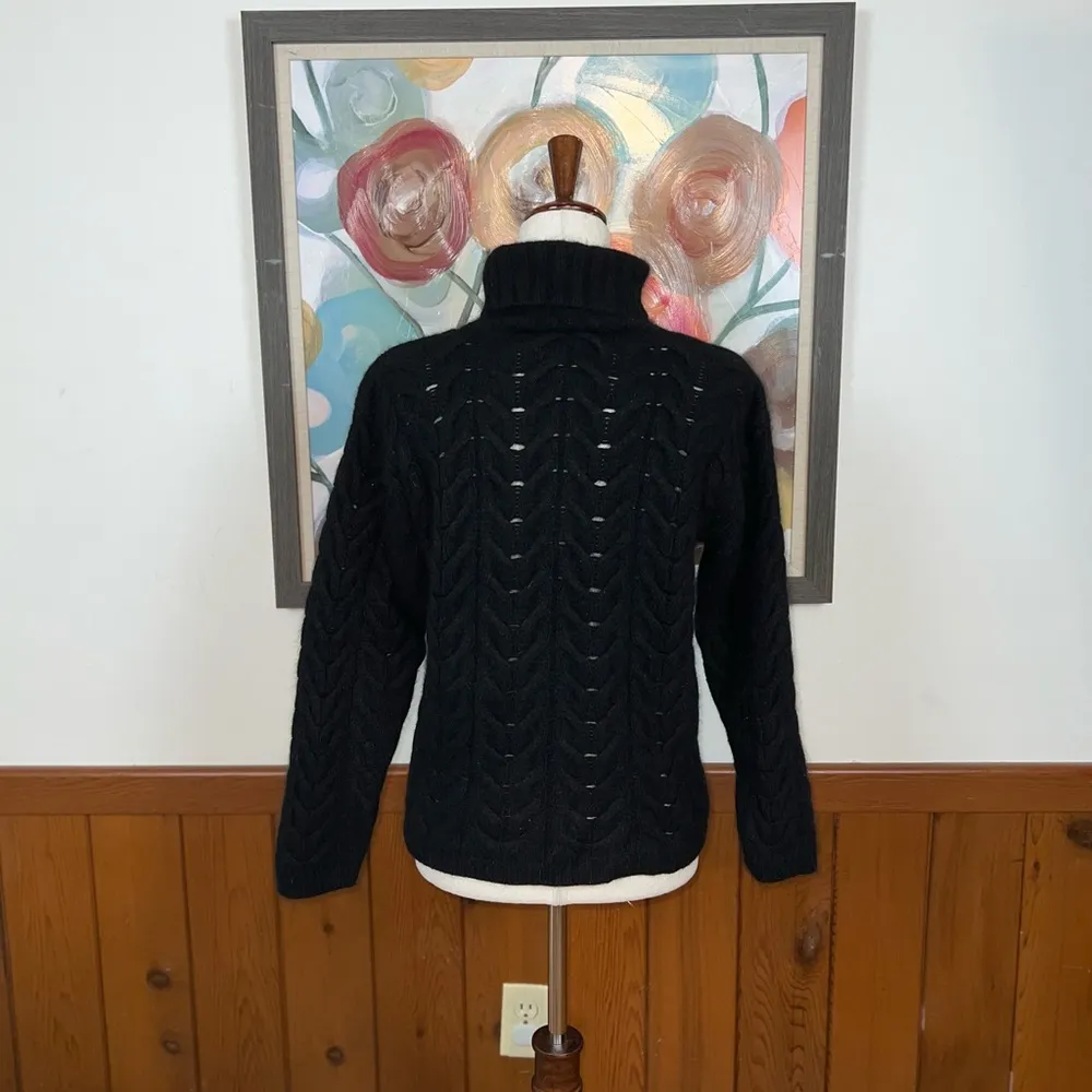 Beautiful Vintage 90s Jones New York Angora Sweater! - Image 3