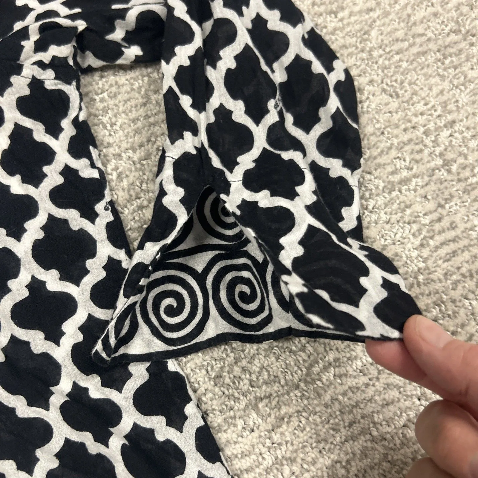 Gretchen Scott Top Womens XS Cowl Funnel Neck Tunic Black White Lightweight - Image 5