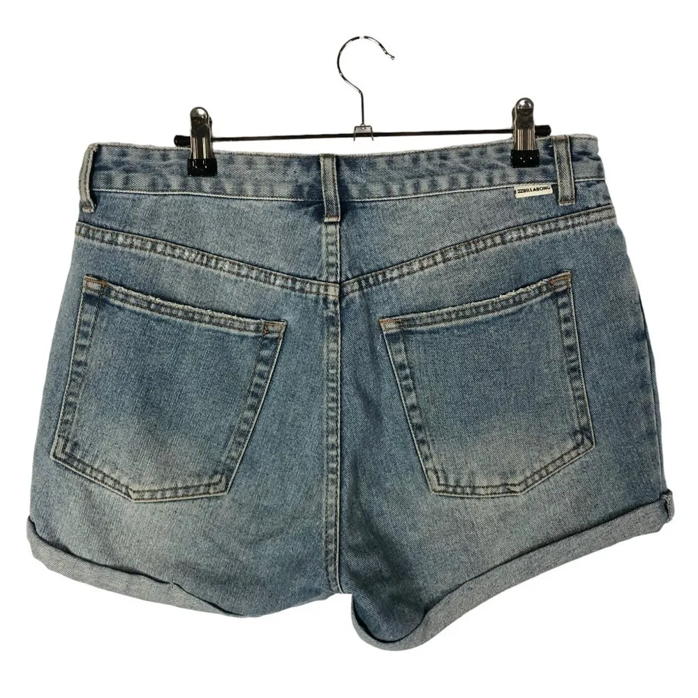 Billabong Medium Blue Button Front High Tide Denim Shorts 30 - Image 3
