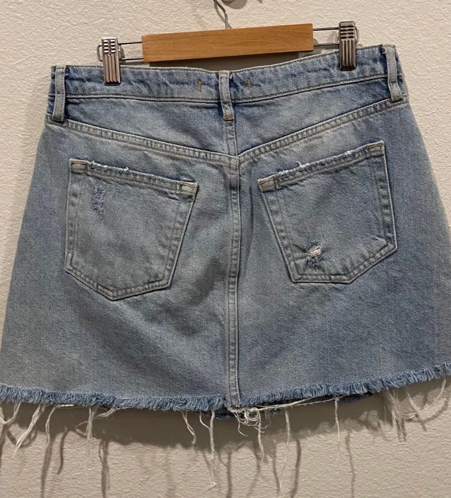 We The Free Denim Distressed A-Line Mini Blue Skirt - Image 5
